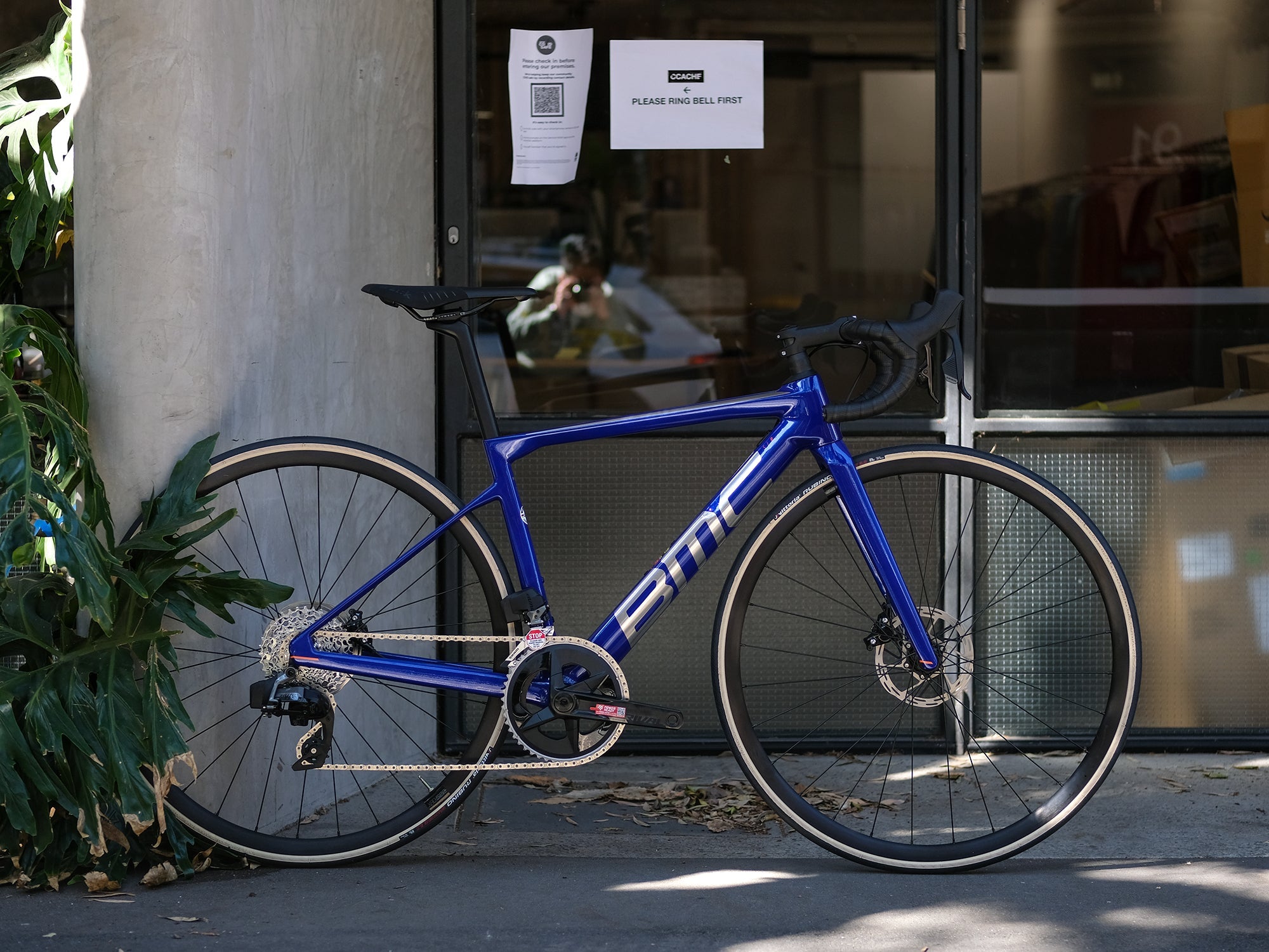BMC Teammachine SLR Four Rival AXS Complete Bike – CCACHE BMC Teammachine SLR Four Rival AXS Complete Bike – CCACHE