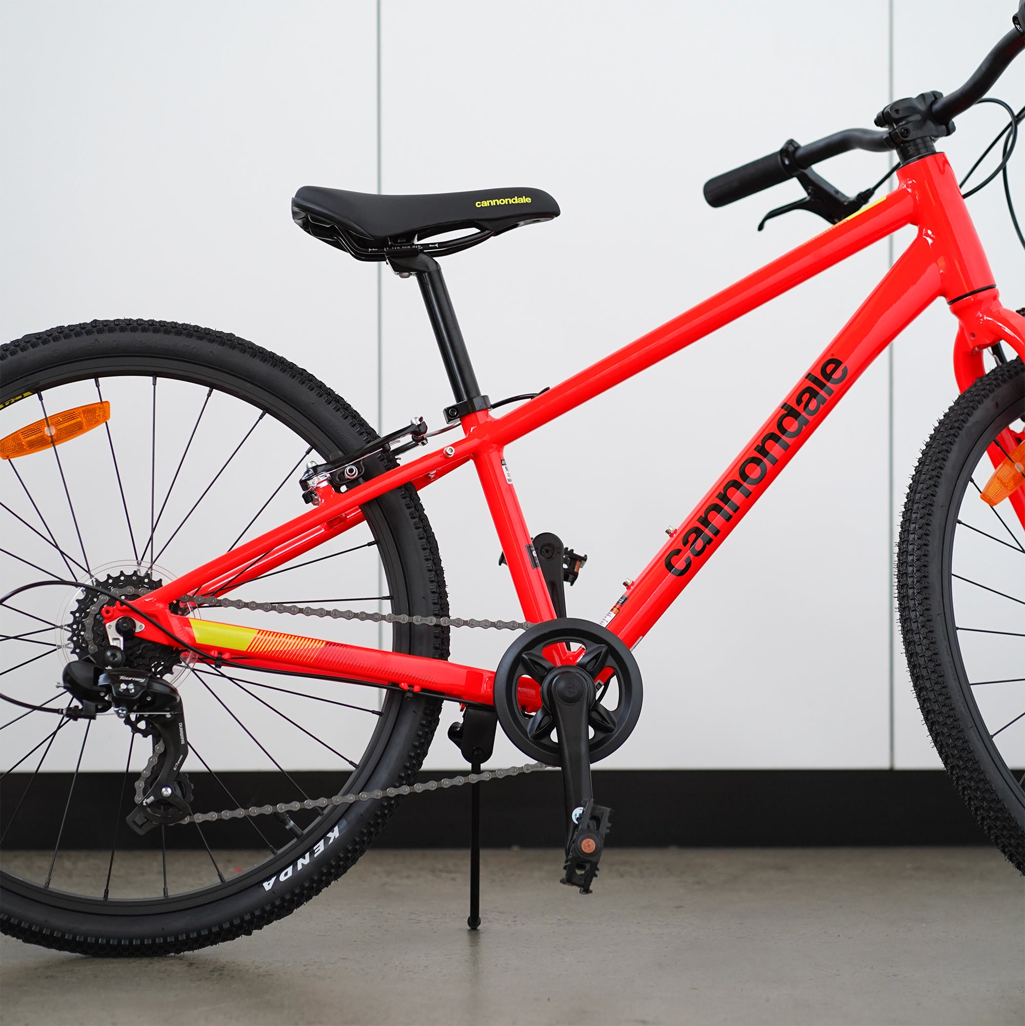 Cannondale Kids Quick 24 Bike Acid Red CCACHE