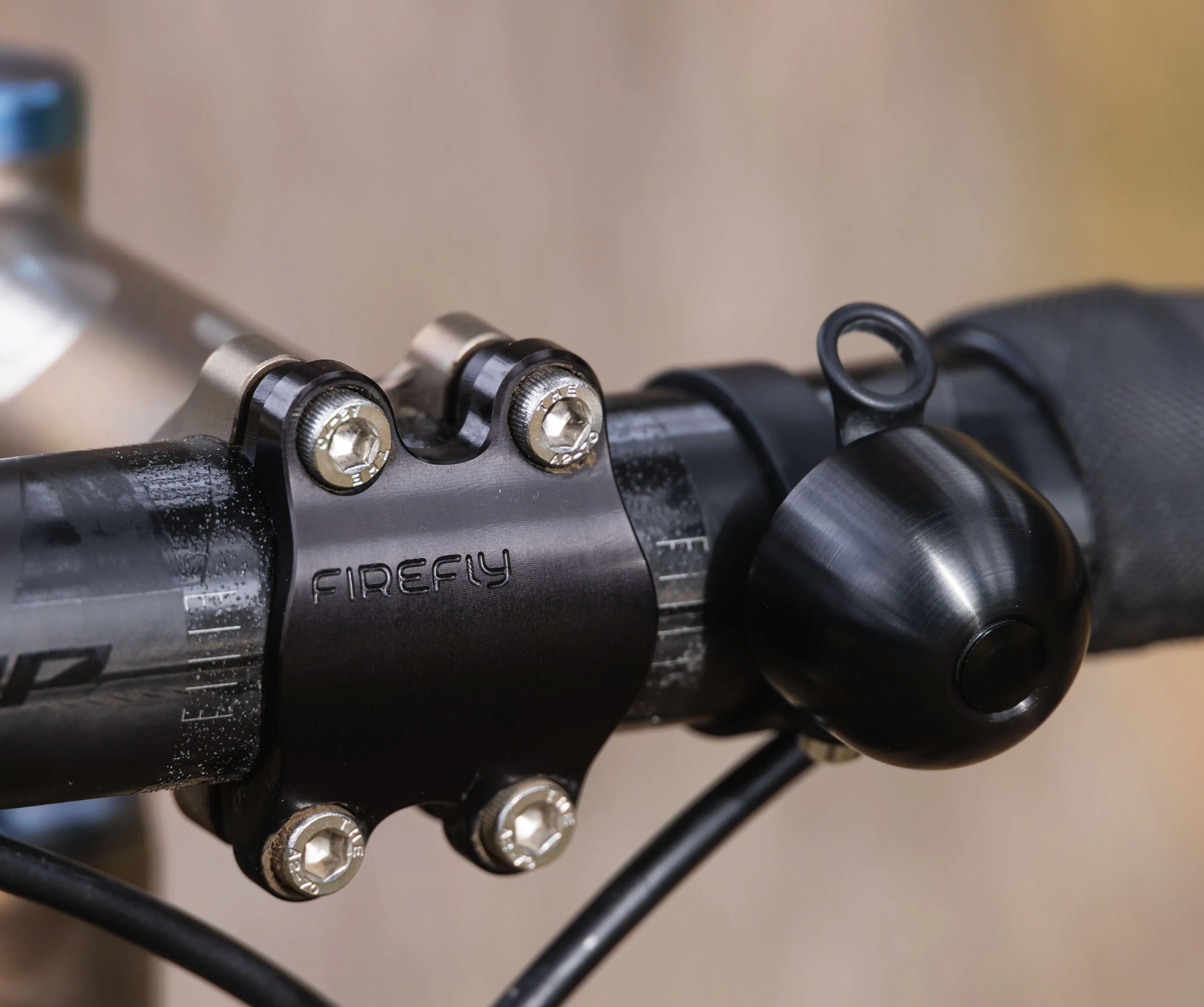 Spurcycle 31.8 Compact Bell BLK BLK CCACHE