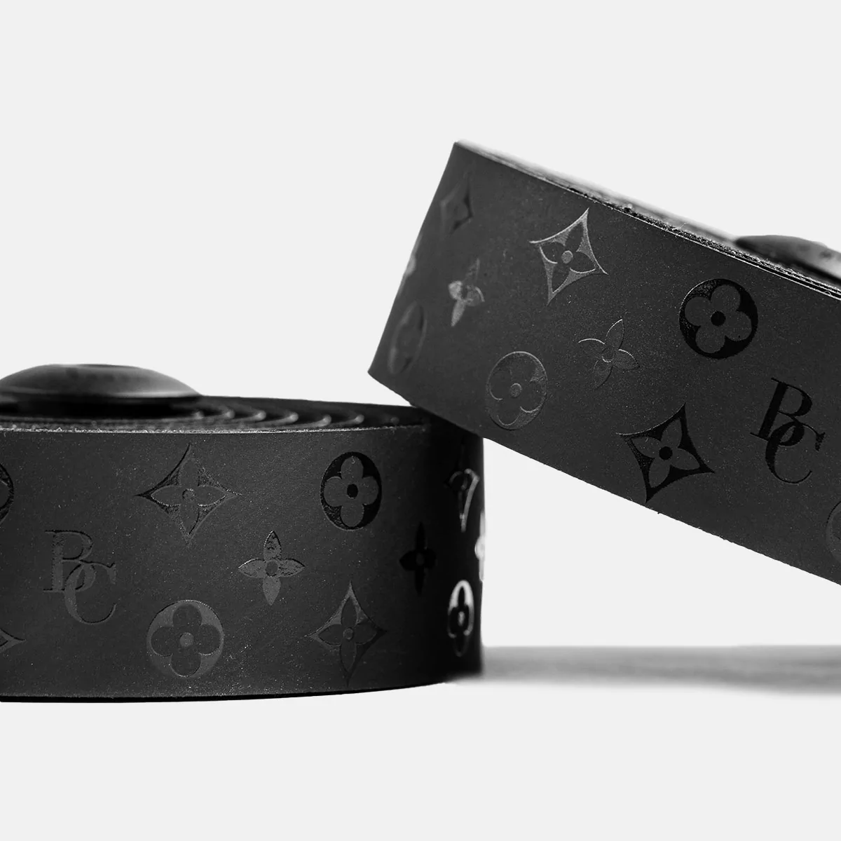 Louis Vuitton 8 Monogram Eclipse Leather Face mask use together with  another 4 Layers Face mask