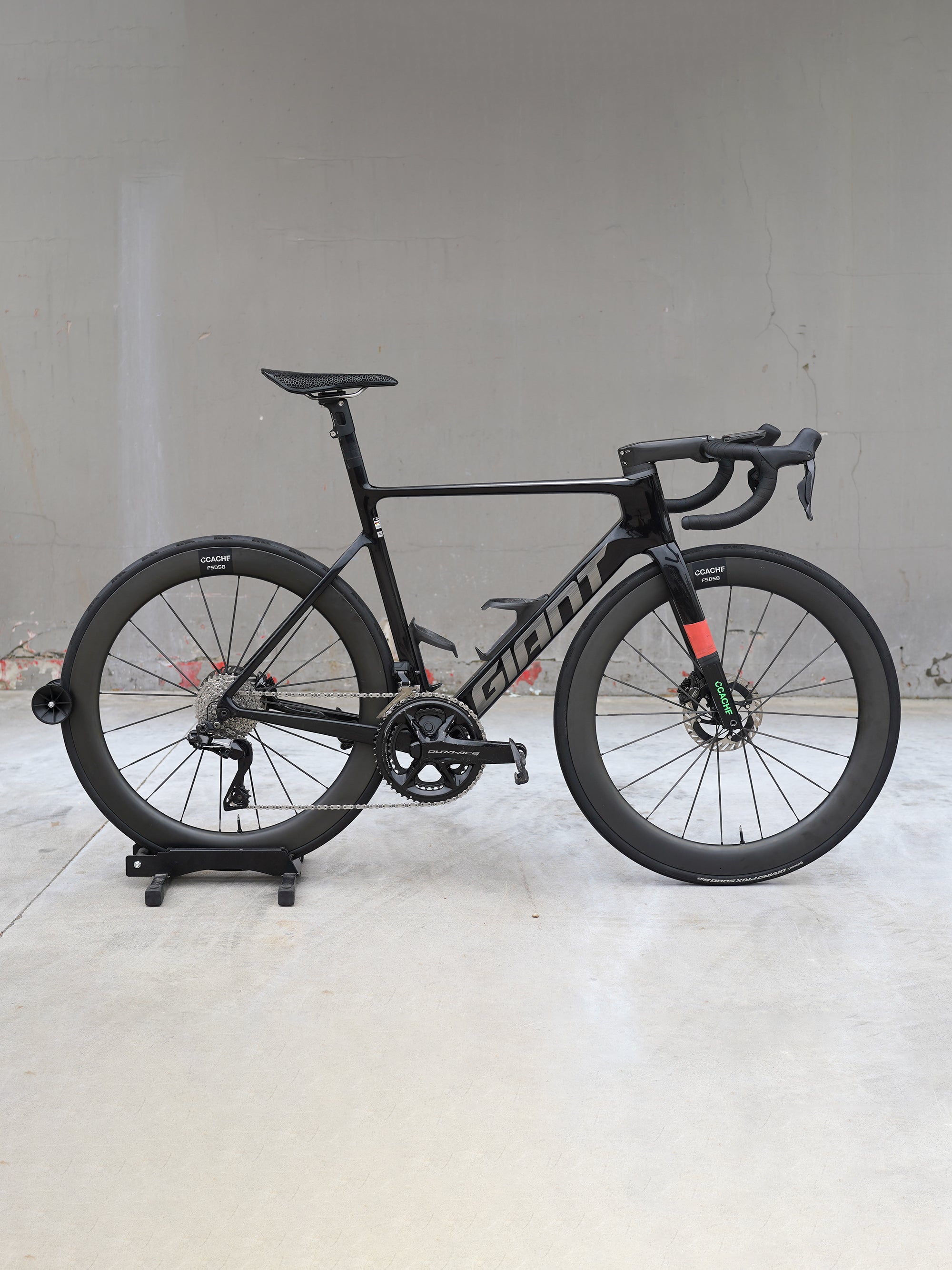 Giant Propel CCACHE x Bodywrap Team Spec