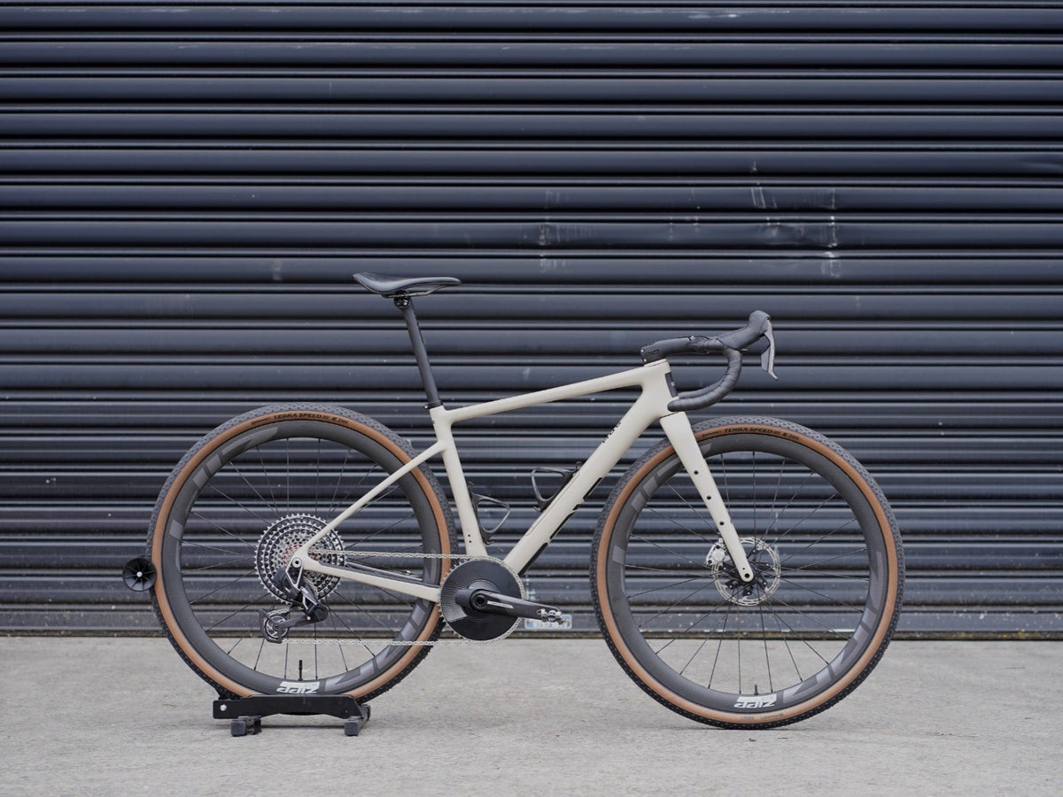 Bike Check / ENVE MOG with SRAM RED Transmission Groupset – CCACHE