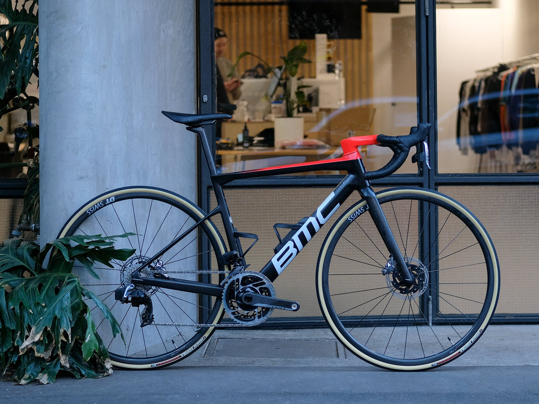 BMC Teammachine SLR01 ONE Road Bike Build