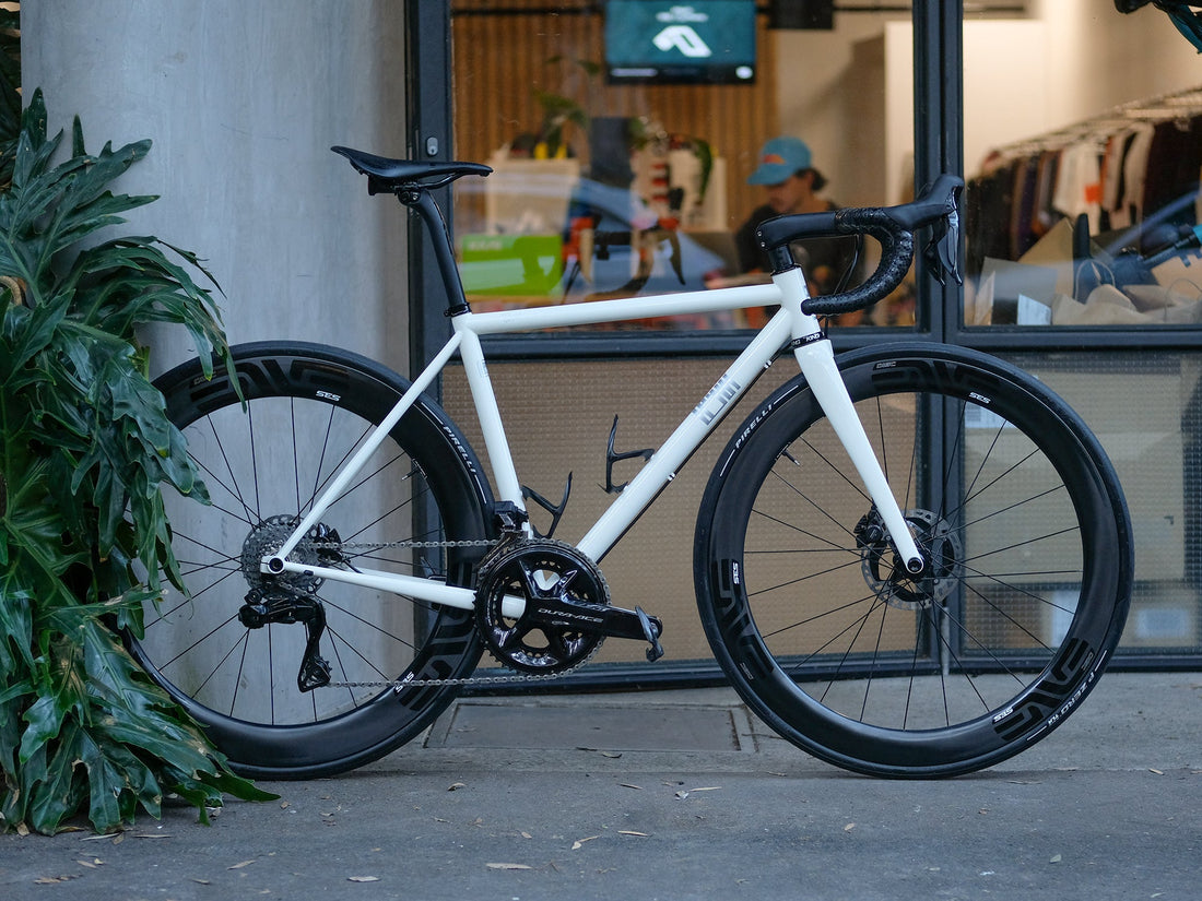 Legor Cicli NYC+ Disc "Gloss White" Custom Build