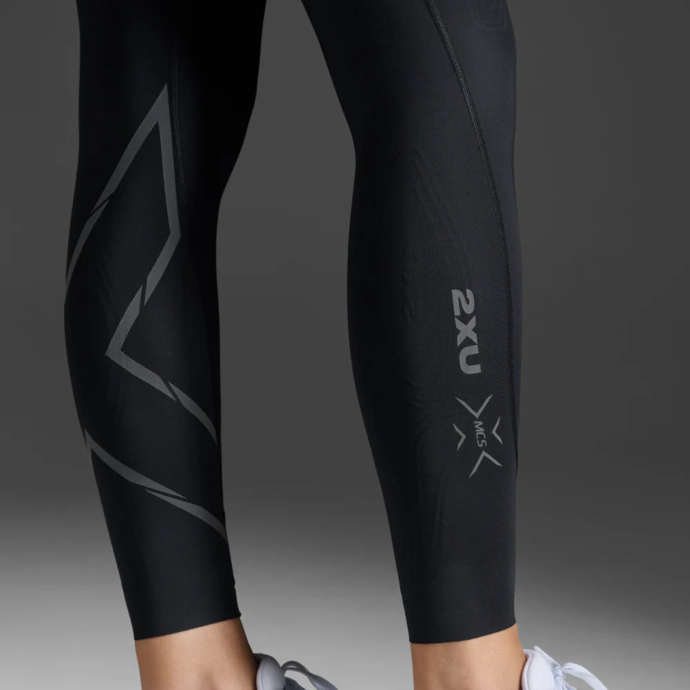 2xu-light-speed-mid-rise-comptight-black-black-reflective