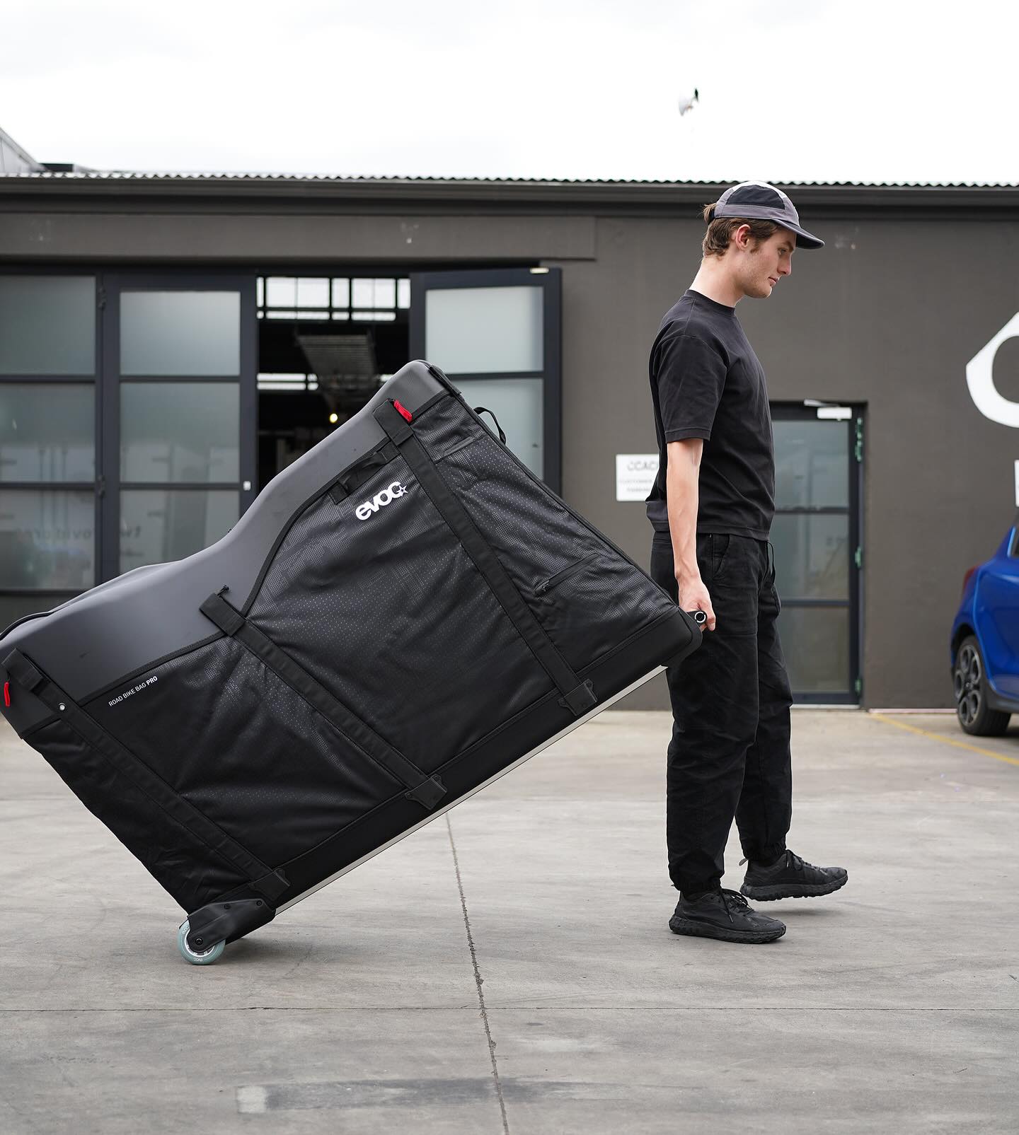 CCACHE x EVOC Road Bike Bag Pro Hire