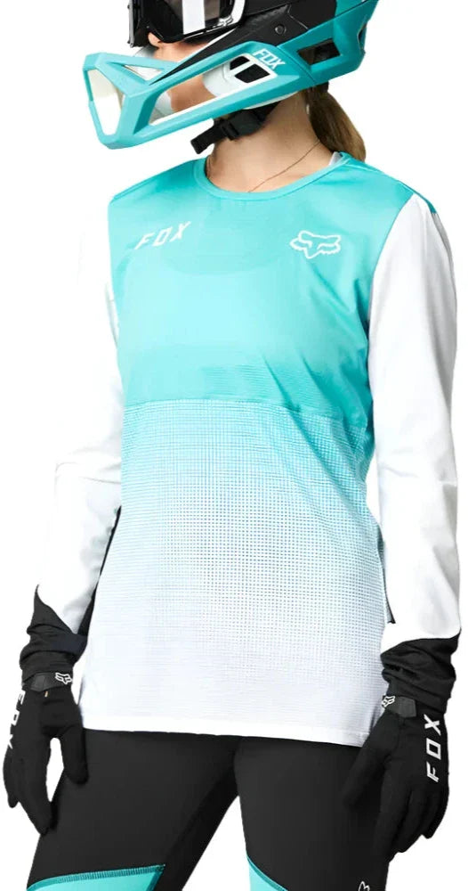 Fox WOMENS FLEXAIR LS JERSEY - Teal Front Facing Model Left