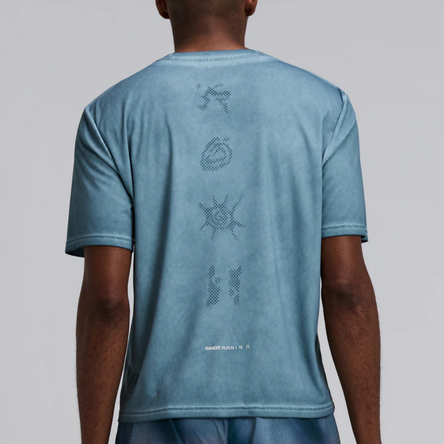 Bandit Running FrioSoft™ Performance Box Tee - Tranquil Blue/SaltFade