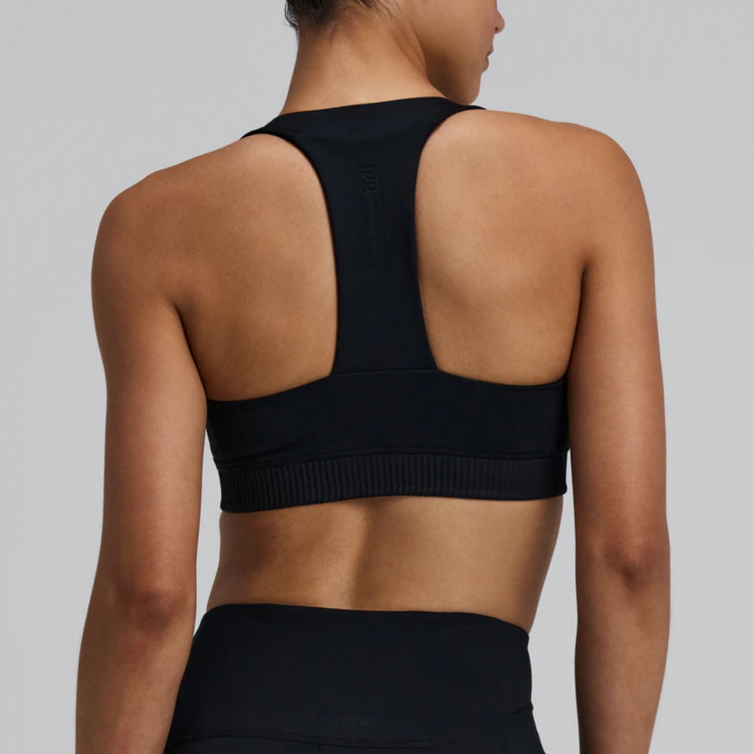 Bandit Running Women's Stamina-V™ Square Neck Run Bra - Black