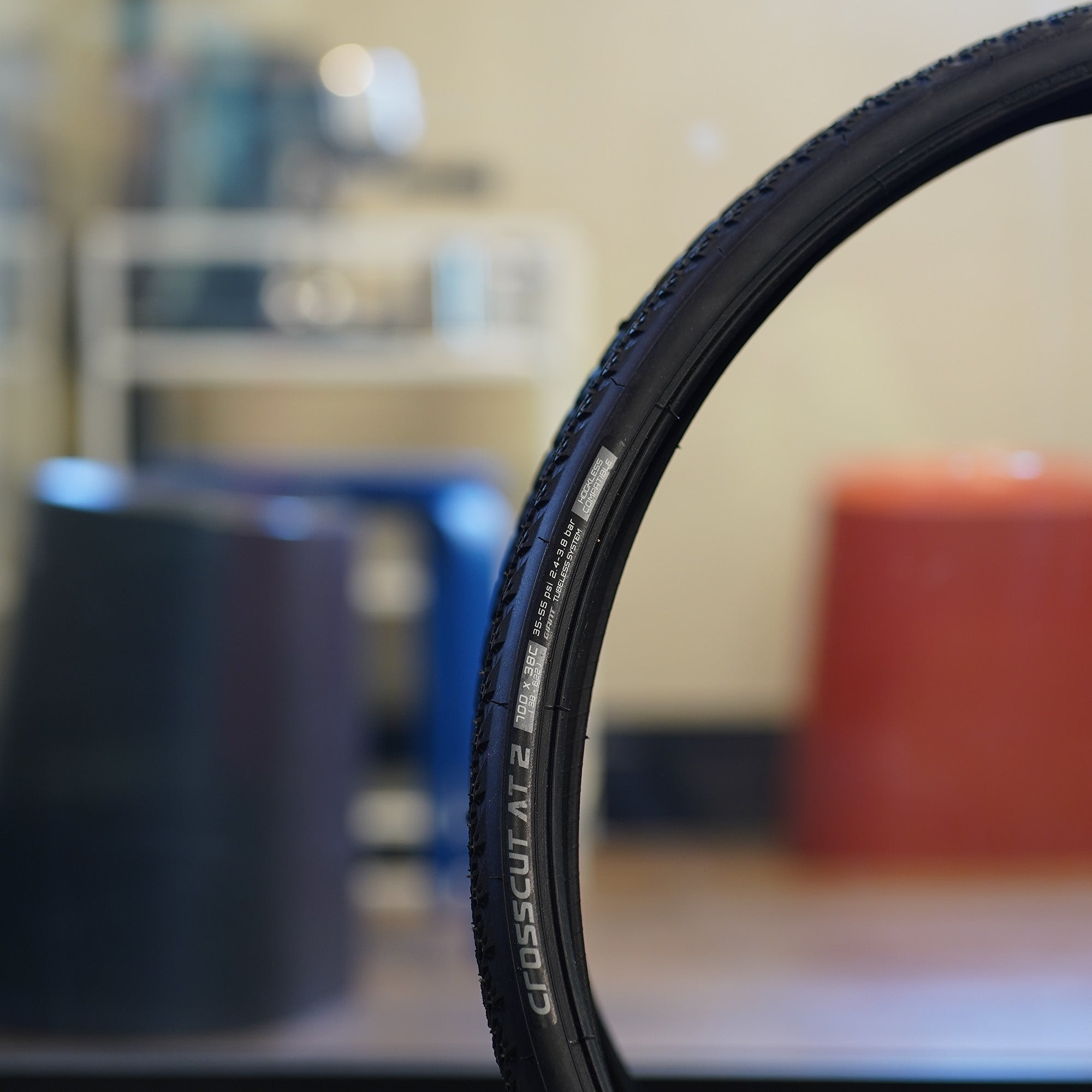 Preloved / Giant Crosscut AT 2 Gravel Tyres