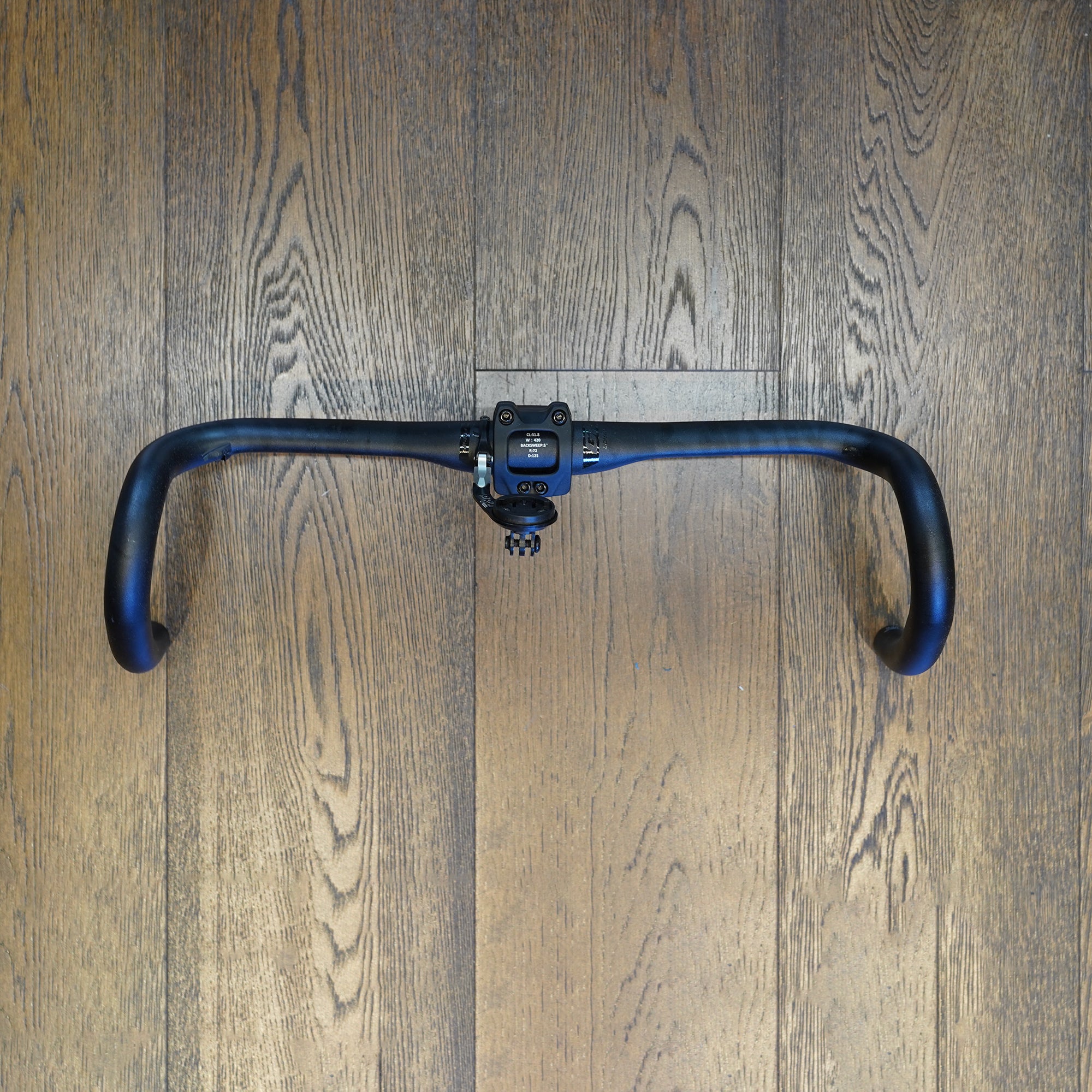 Preloved /  Giant Contact AeroLight Stem + Contact XR D-Fuse Handlebar + K-edge Race Mount