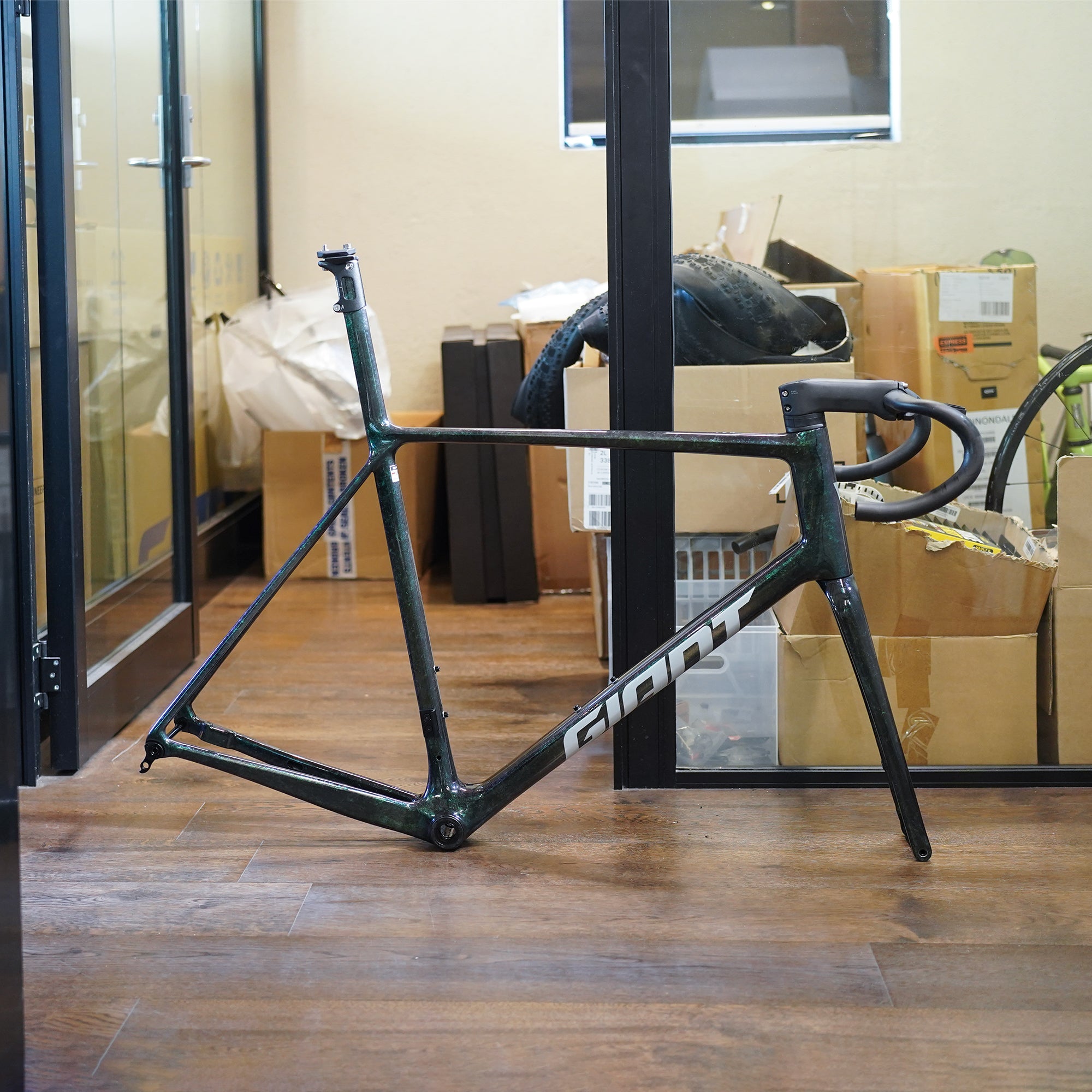 Preloved / Giant TCR Advanced SL 2025 Frameset - Psychedelic Green XL