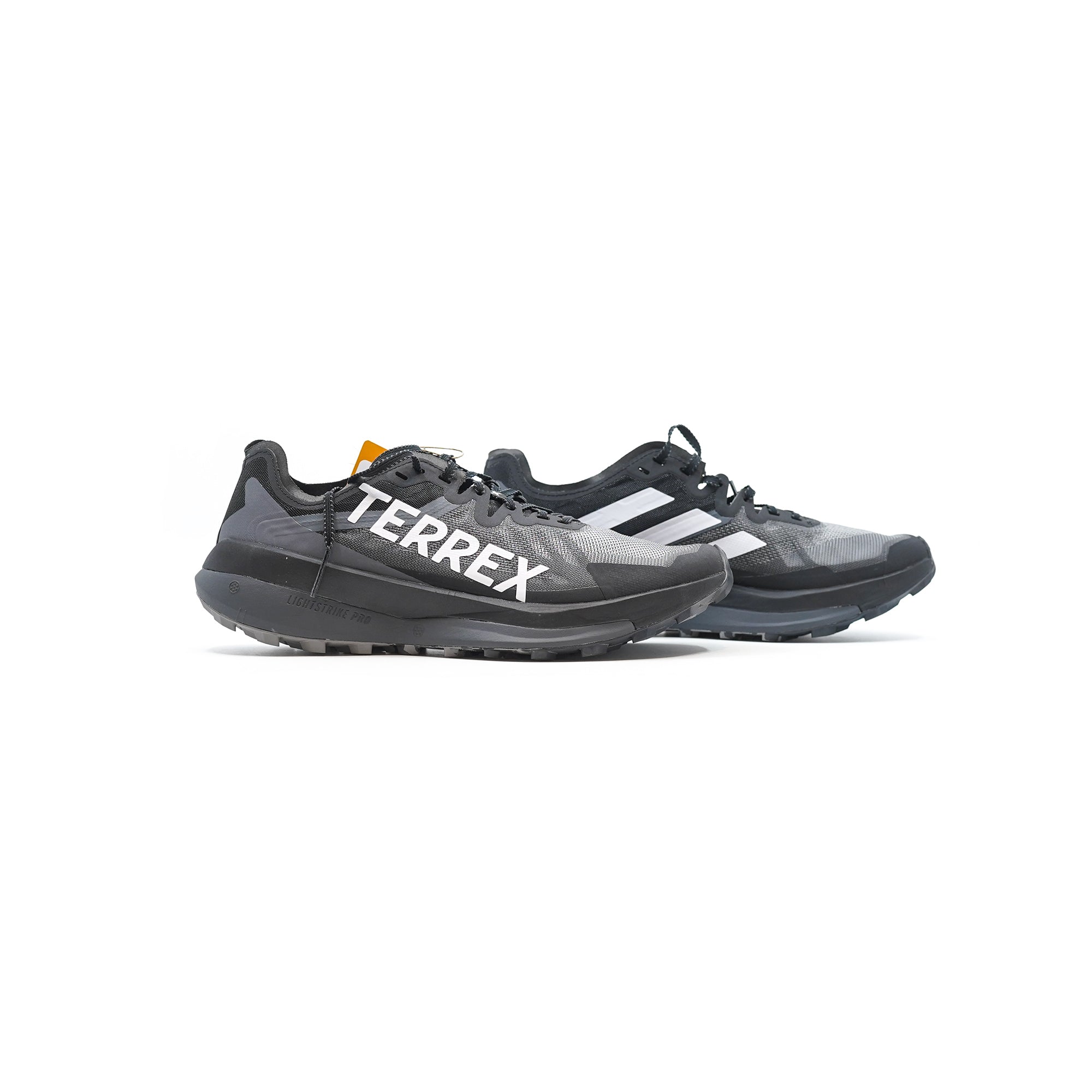 阿迪达斯 Terrex Agravic Speed 越野跑鞋 - 核心黑/短划线灰/灰四
