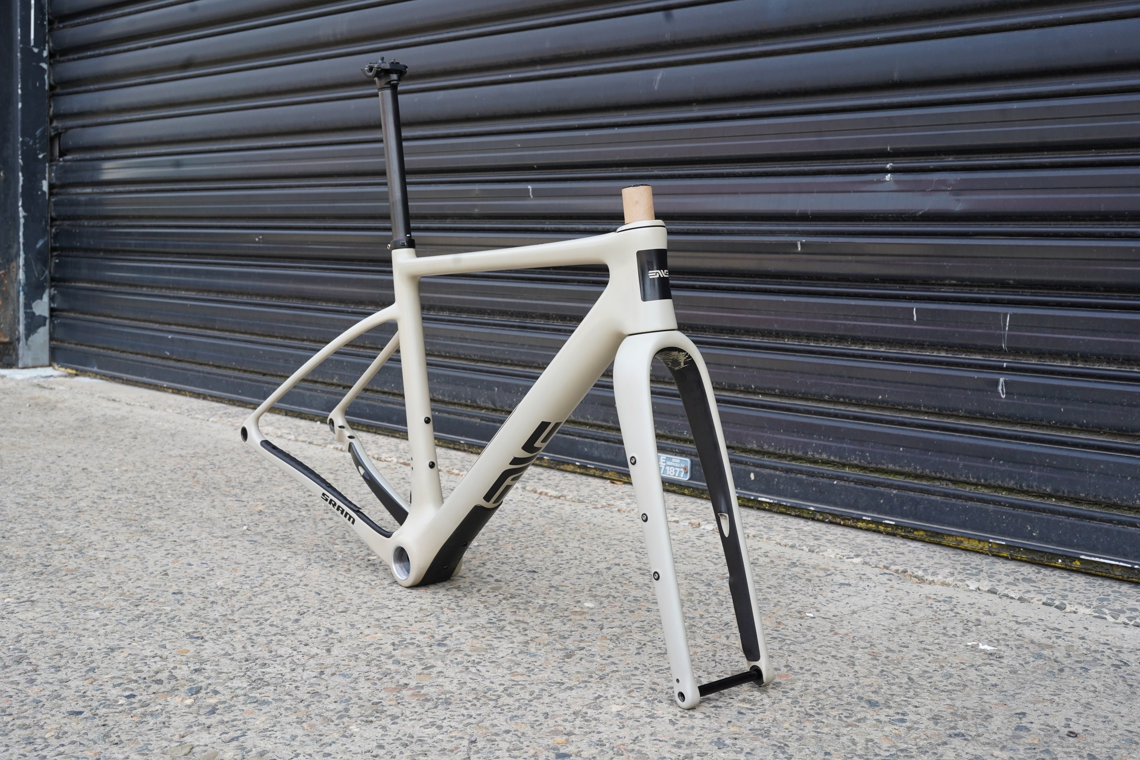 Preloved / ENVE MOG Frameset - Size 52 - Sand