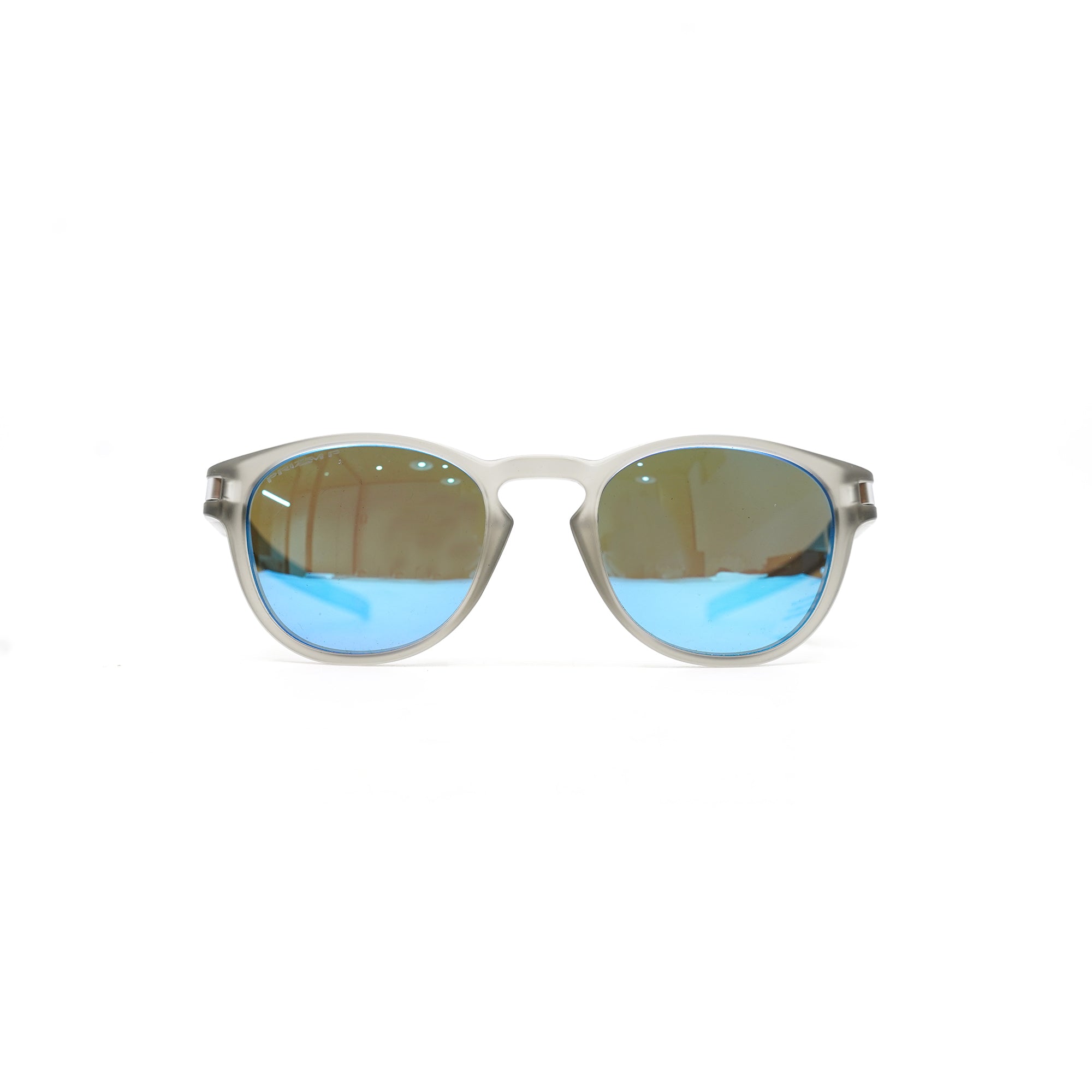 oakley-latch-sunglasses-matte-grey-ink-prizm-sapphire-polarized-lens