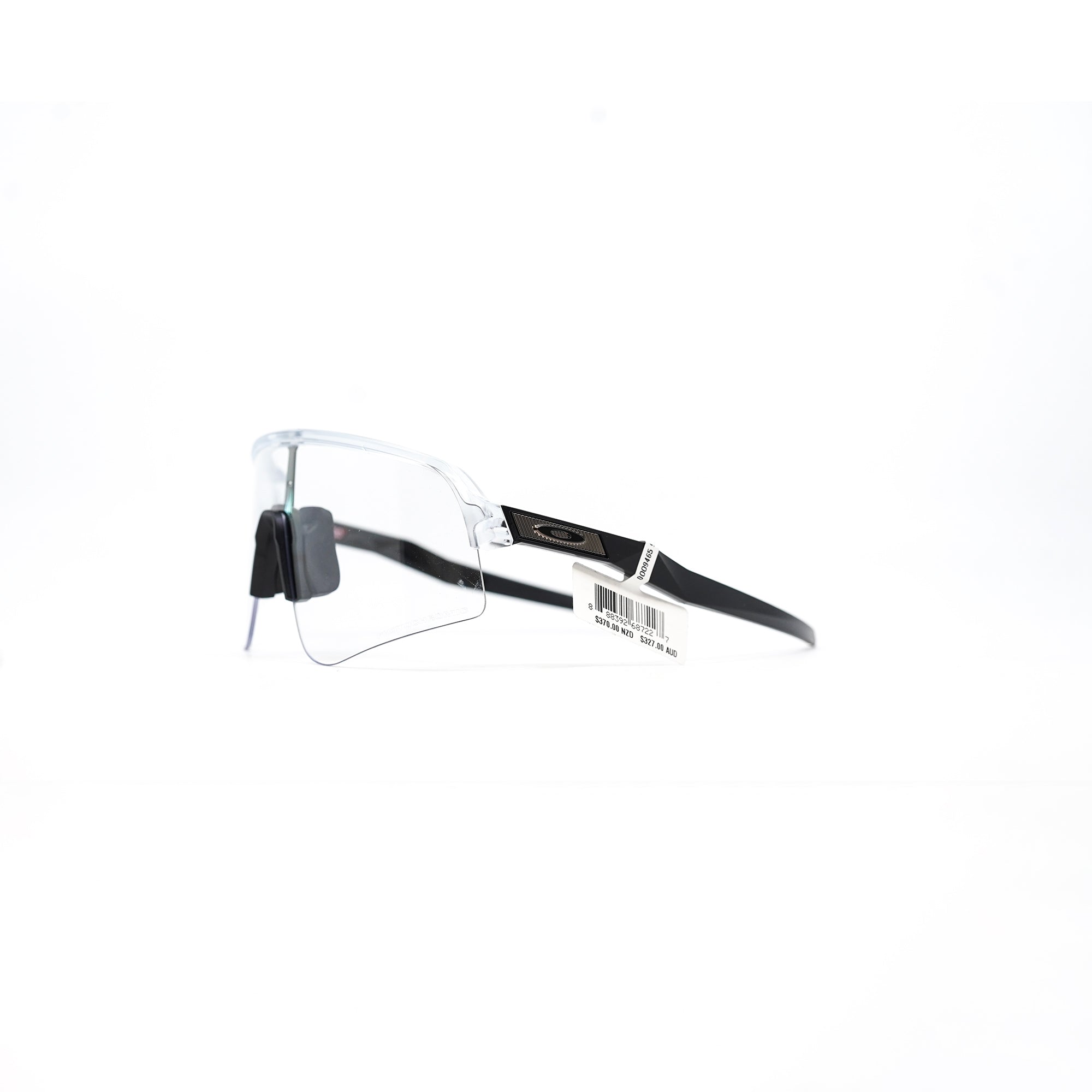 oakley-sutro-lite-sweep-sunglasses-matte-clear-photochromic-lens