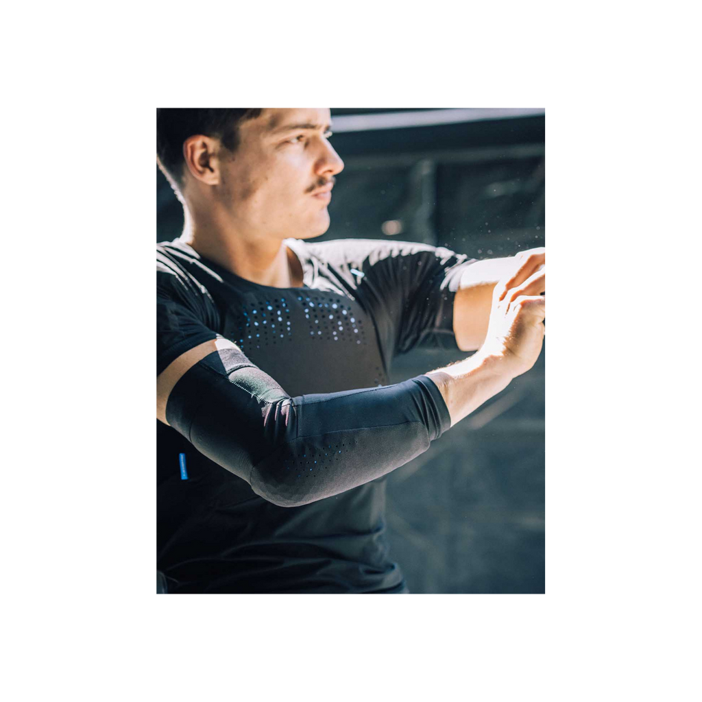 DHaRCO Gravity Elbow Pad