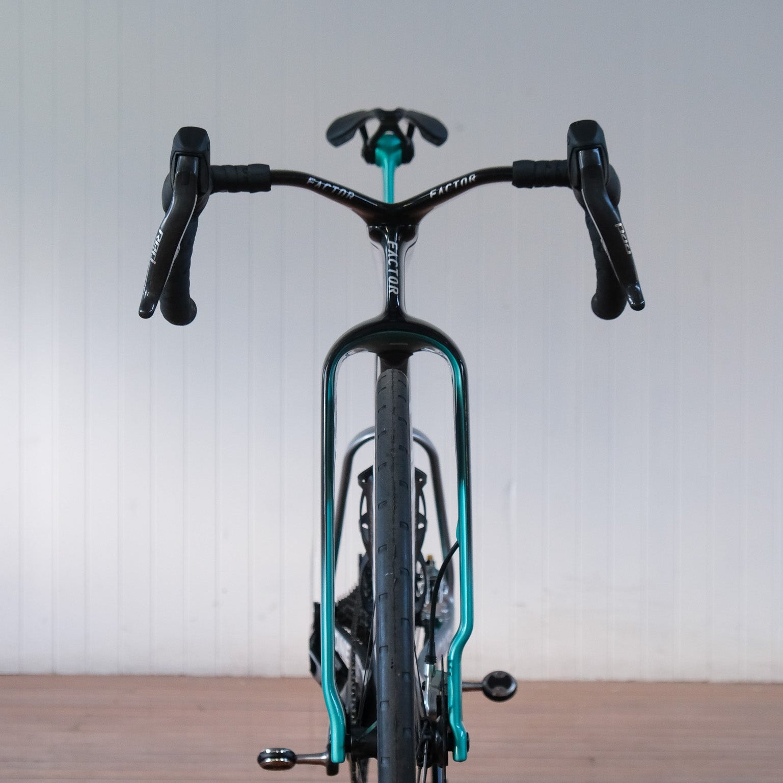 Factor ONE Premium Package - Silverstone