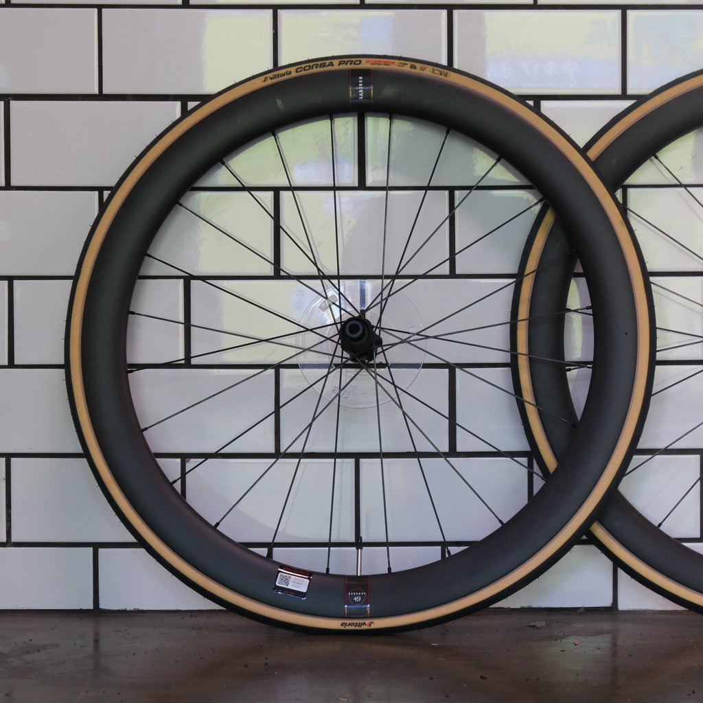 Take Off / Reserve 42 49 Turbulant Aero Wheelset