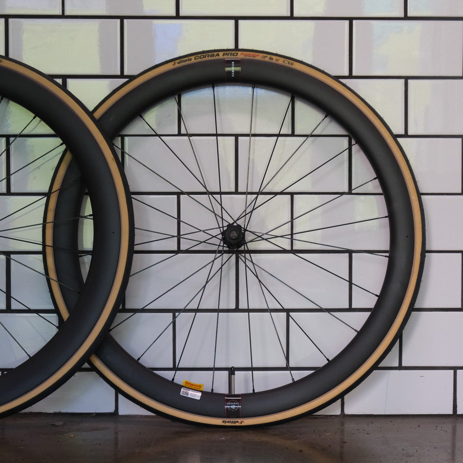 Take Off / Reserve 42 49 Turbulant Aero Wheelset