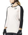 Fox WOMENS RANGER DR 3/4 JERSEY -  Pale Pink Right Front Facing with Model