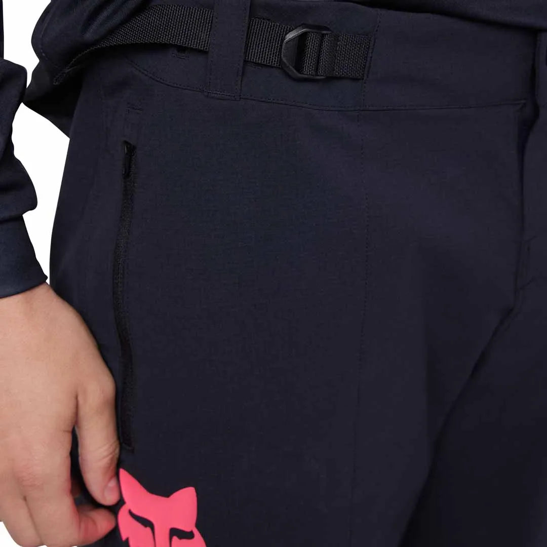 Fox RANGER SHORT RACE- Black/Pink SIDE DETAILS