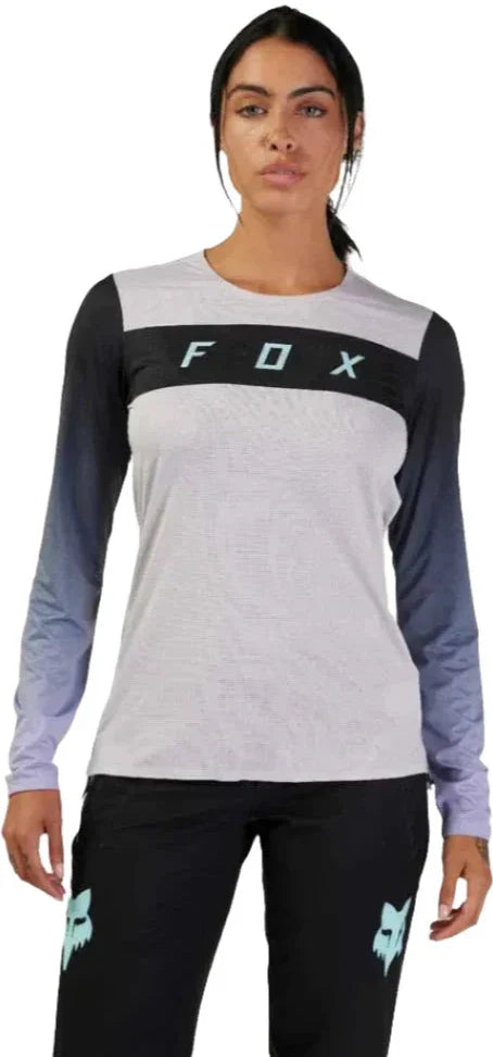 Fox WOMENS FLEXAIR LS RACE JERSEY - Vintage White Front Facing Model