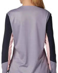 Fox WOMENS DEFEND LS JERSEY - Stone Back Facing Model