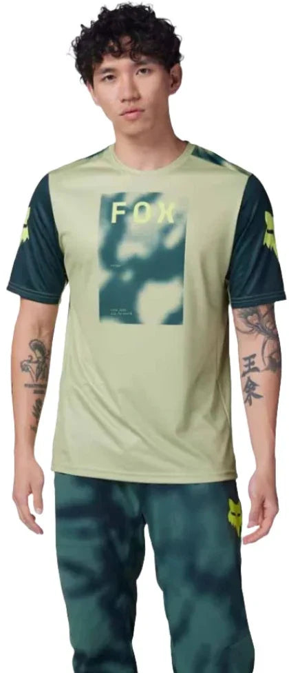 Fox RANGER SS JERSEY RACE TAUNT - Pale Green Front Facing Model