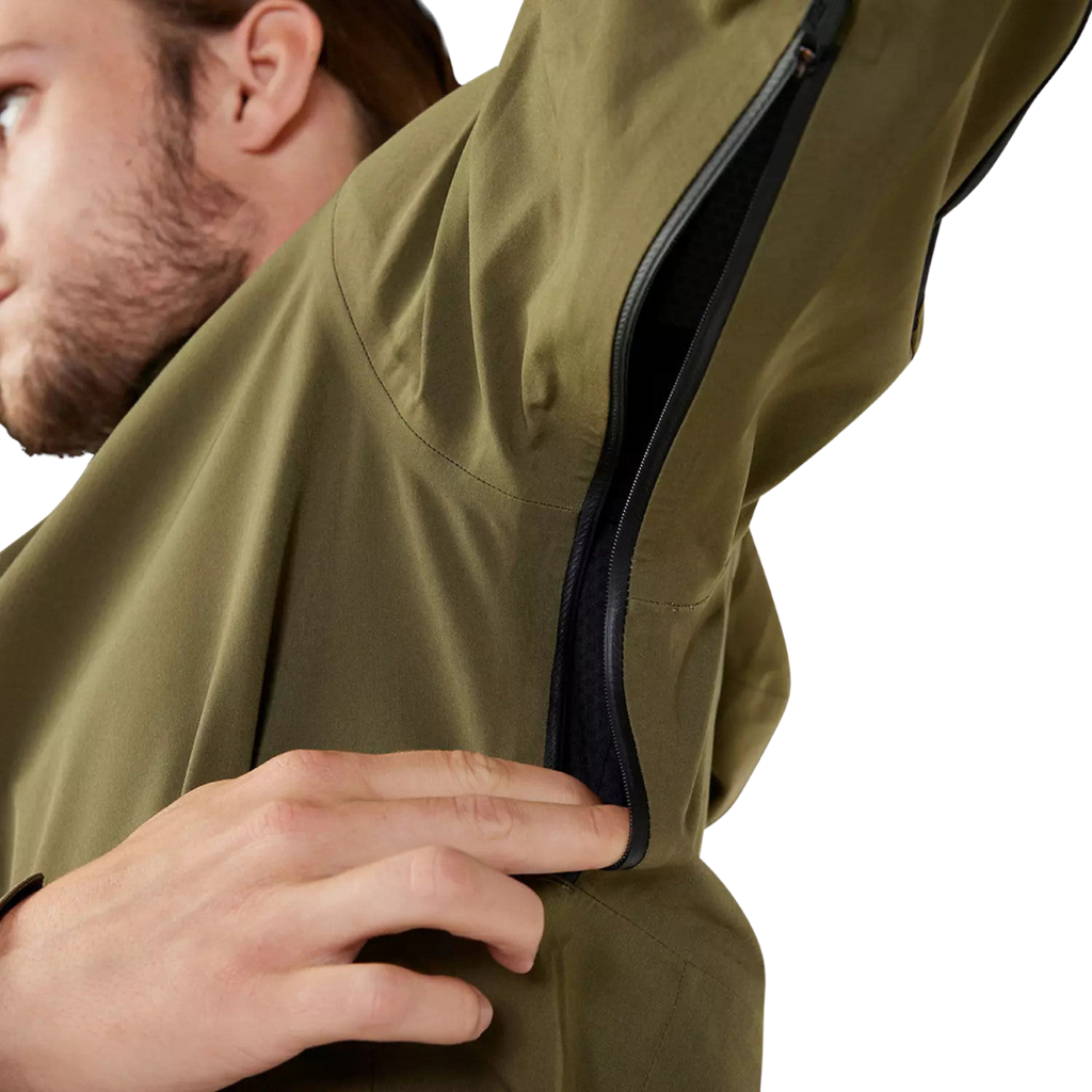 Fox Defend 3L Water Jacket Olive Green
