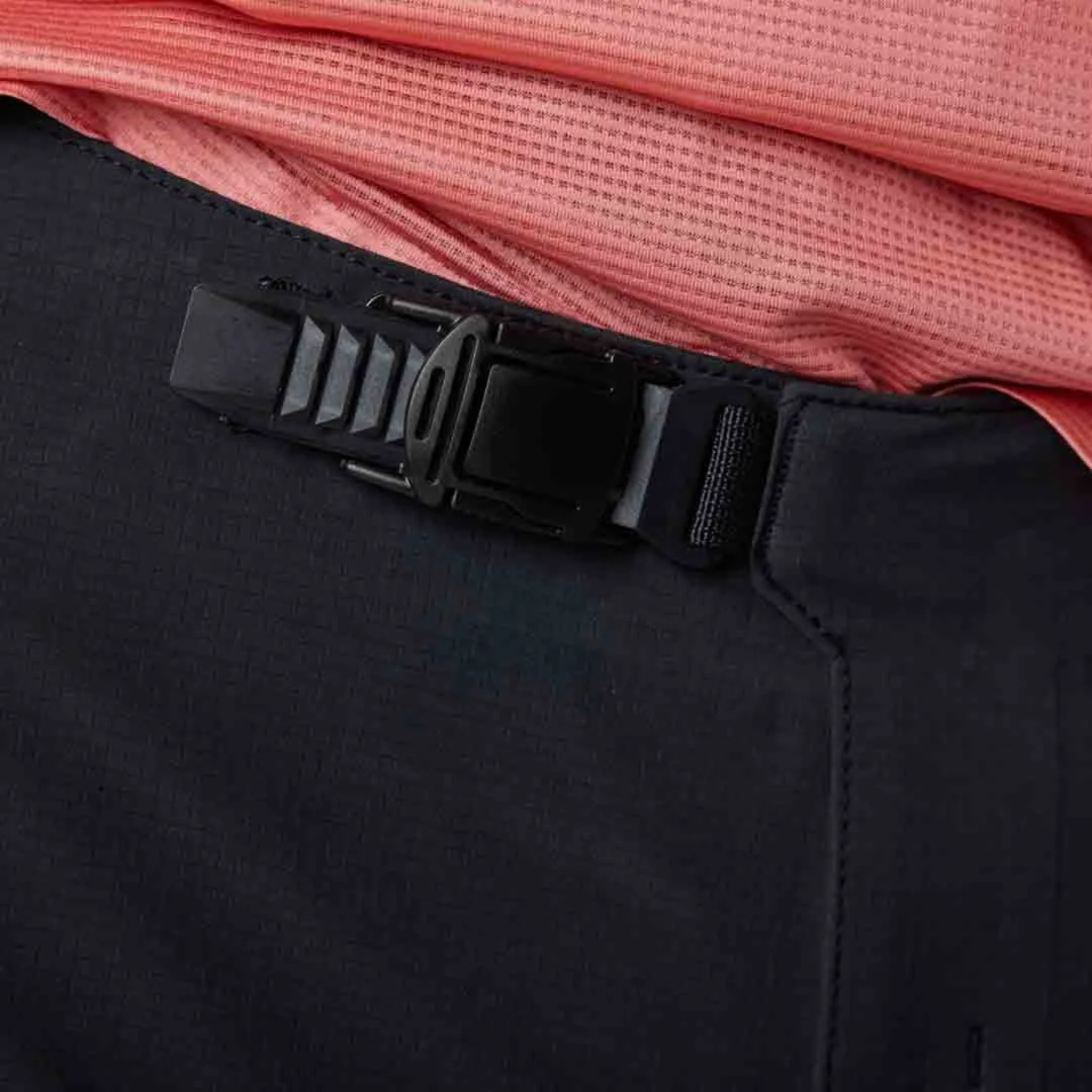 Fox 女式 Flexair Ascent 短裤
