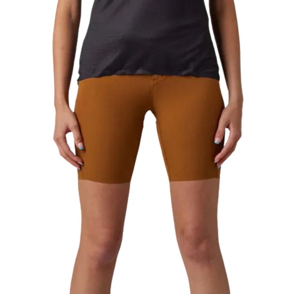 Fox 女式 Flexair Ascent 带内衬肉豆蔻短裤