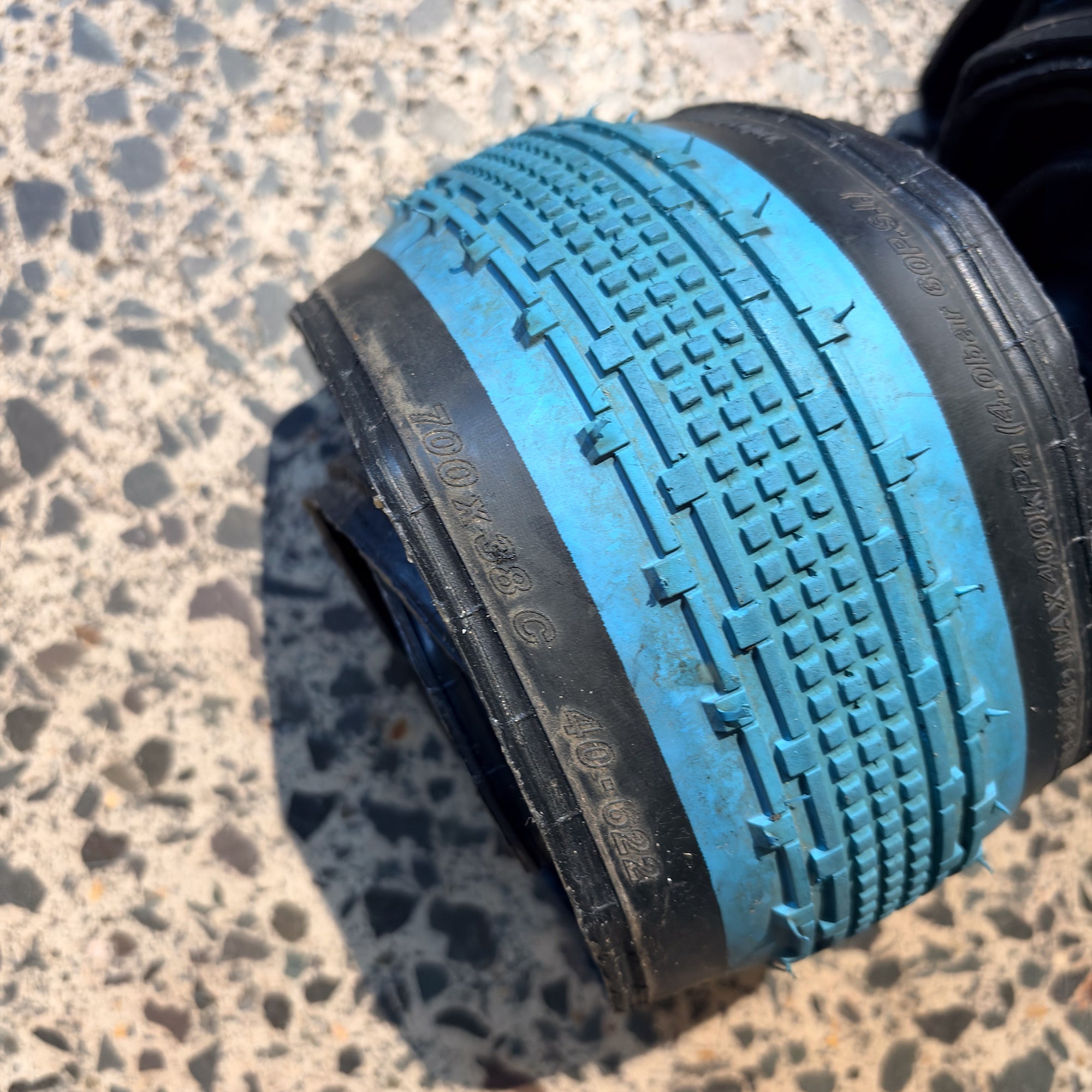 Preloved / Panaracer Gravelking Teal 38c Gravel Tyres