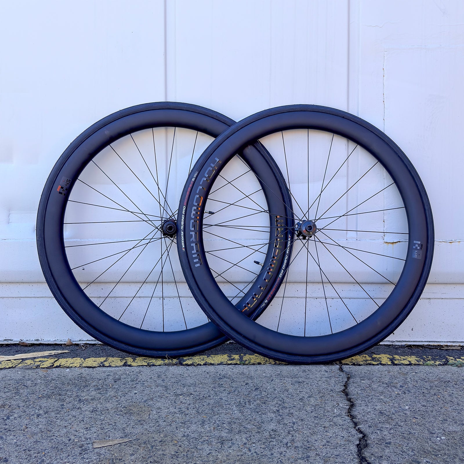 Take Off / Cannondale Hollowgram R45 Carbon Wheelset