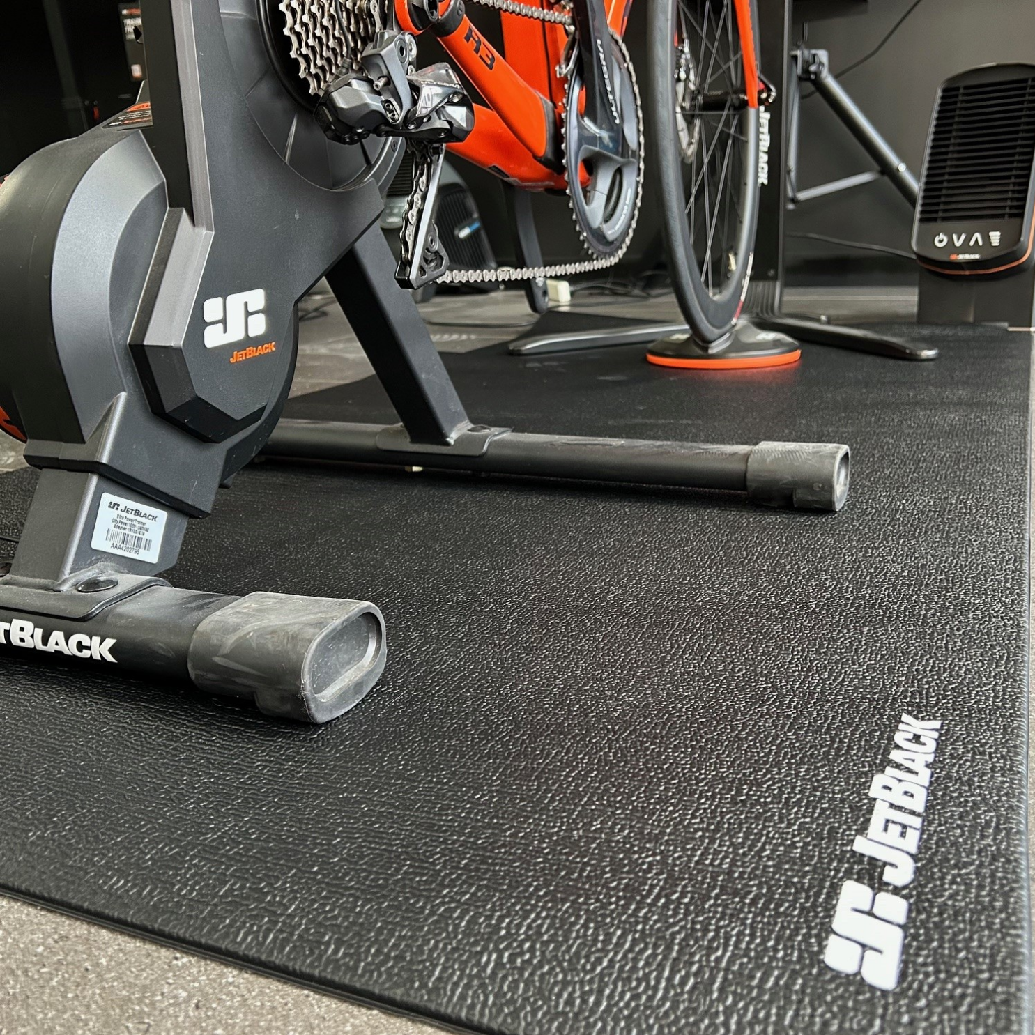 JetBlack Trainer Mat