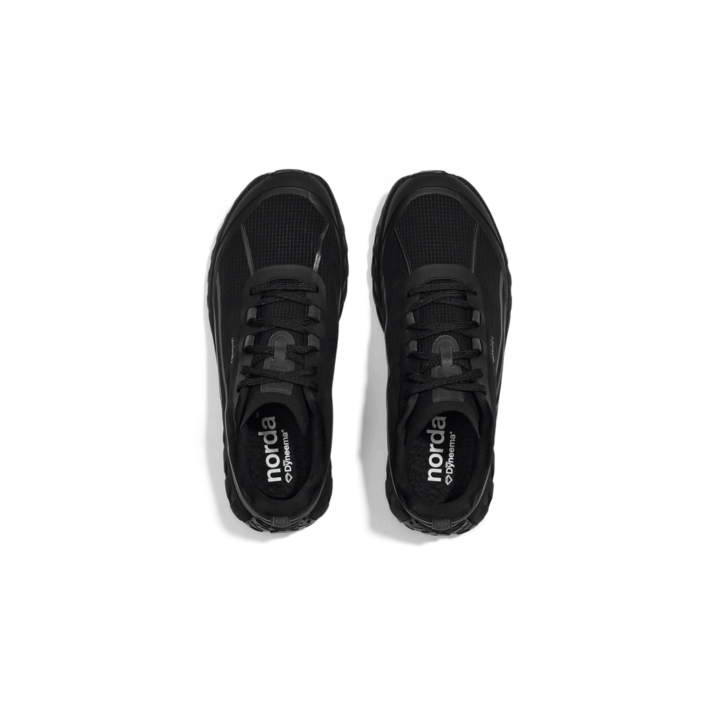 Norda 002 - Stealth Black