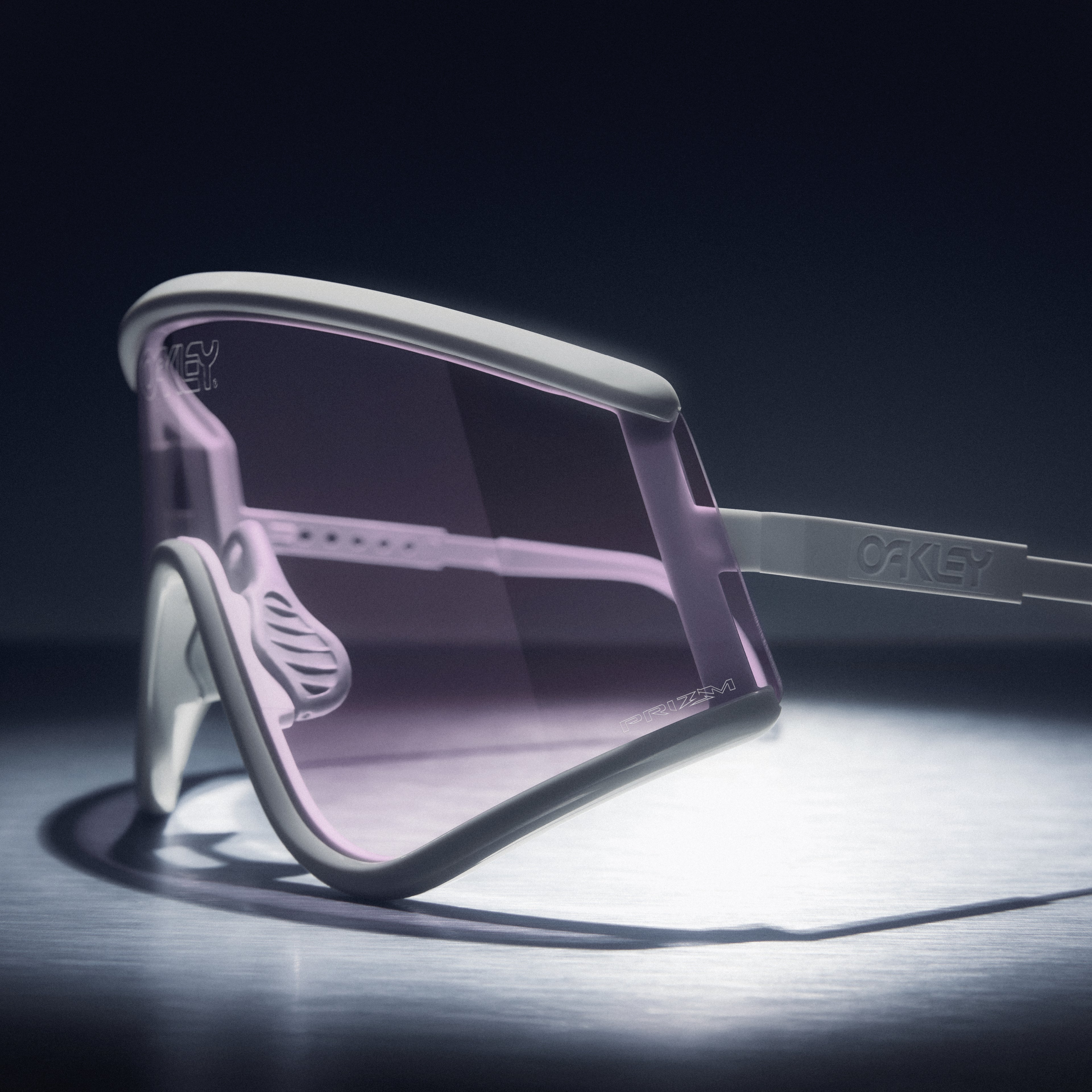 Oakley MUZM 眼罩 - 冷灰色（Prizm 低光镜片）