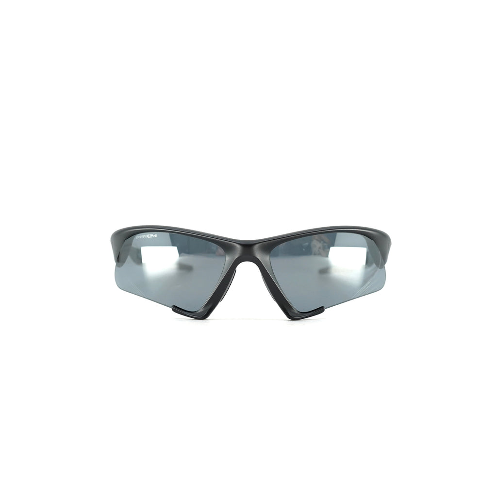 oakley-suture-jacket-matte-black-prizm-black-lens