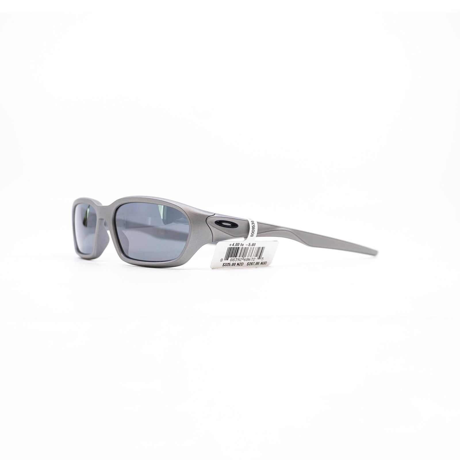 oakley-terraforma-sunglasses-titanium-prizm-black-polarized-lens