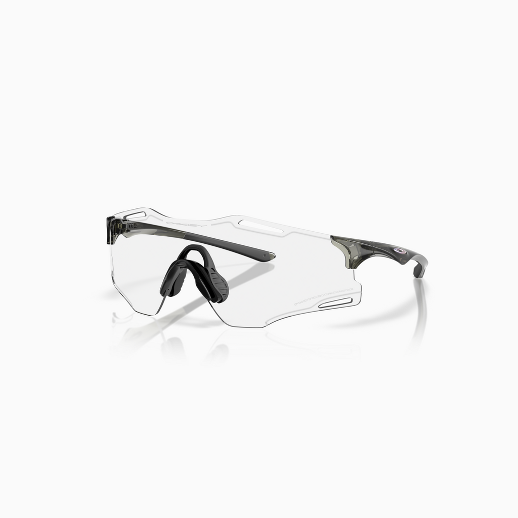 Oakley Cybr Zero 太阳镜 - 抛光黑色（透明至黑色铱变色镜片）