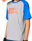 Fox YOUTH DEFEND SS JERSEY - Steel Grey Front Facing Model