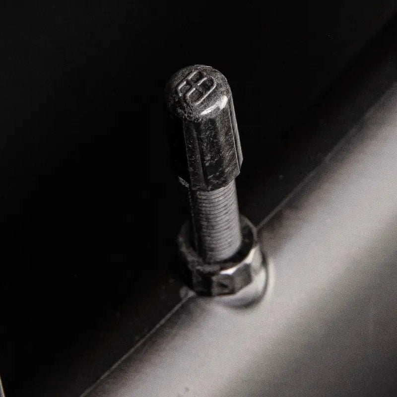 absoluteBlack Aether Carbon Ultra-Light Tubeless Valves