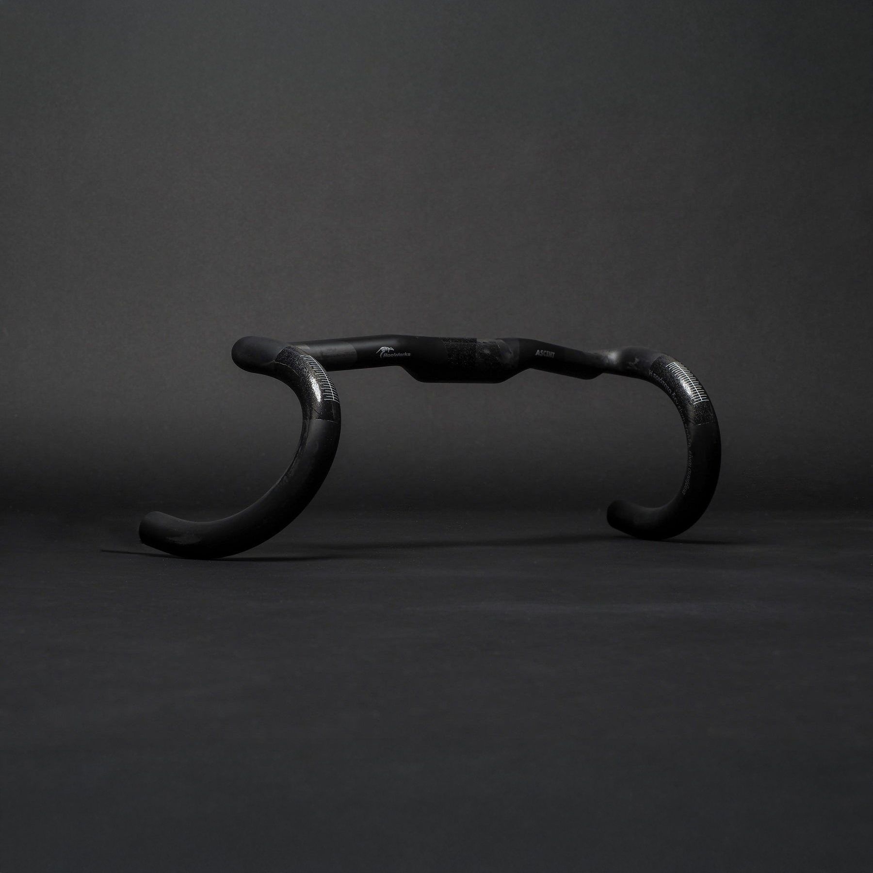 aeroo-short-reach-carbon-handlebar