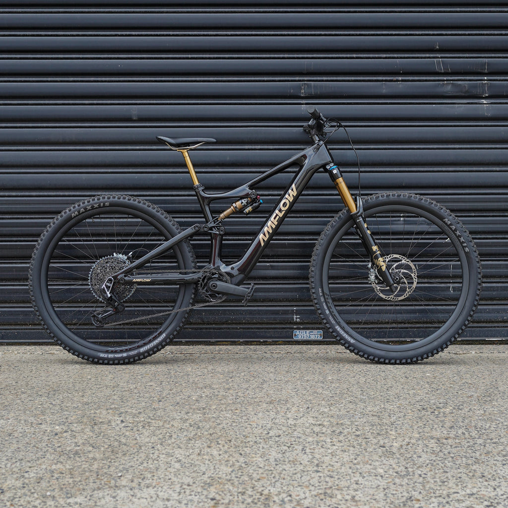 Amflow PL Carbon Pro e-MTB (800 Wh) - Cosmic Black