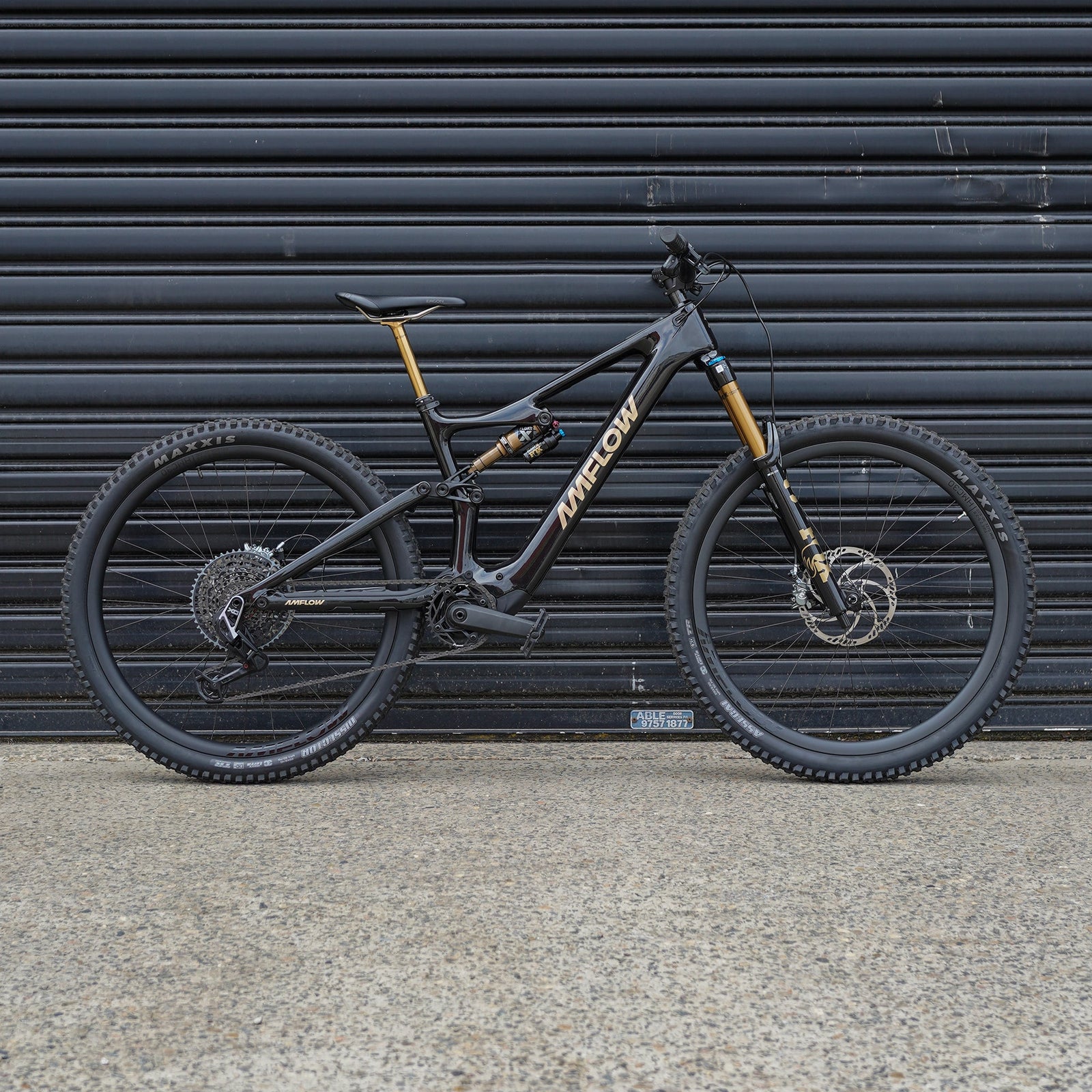 Amflow PL Carbon Pro - Cosmic Black