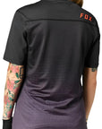 Fox WOMENS FLEXAIR SS JERSEY - Black Back Facing Model