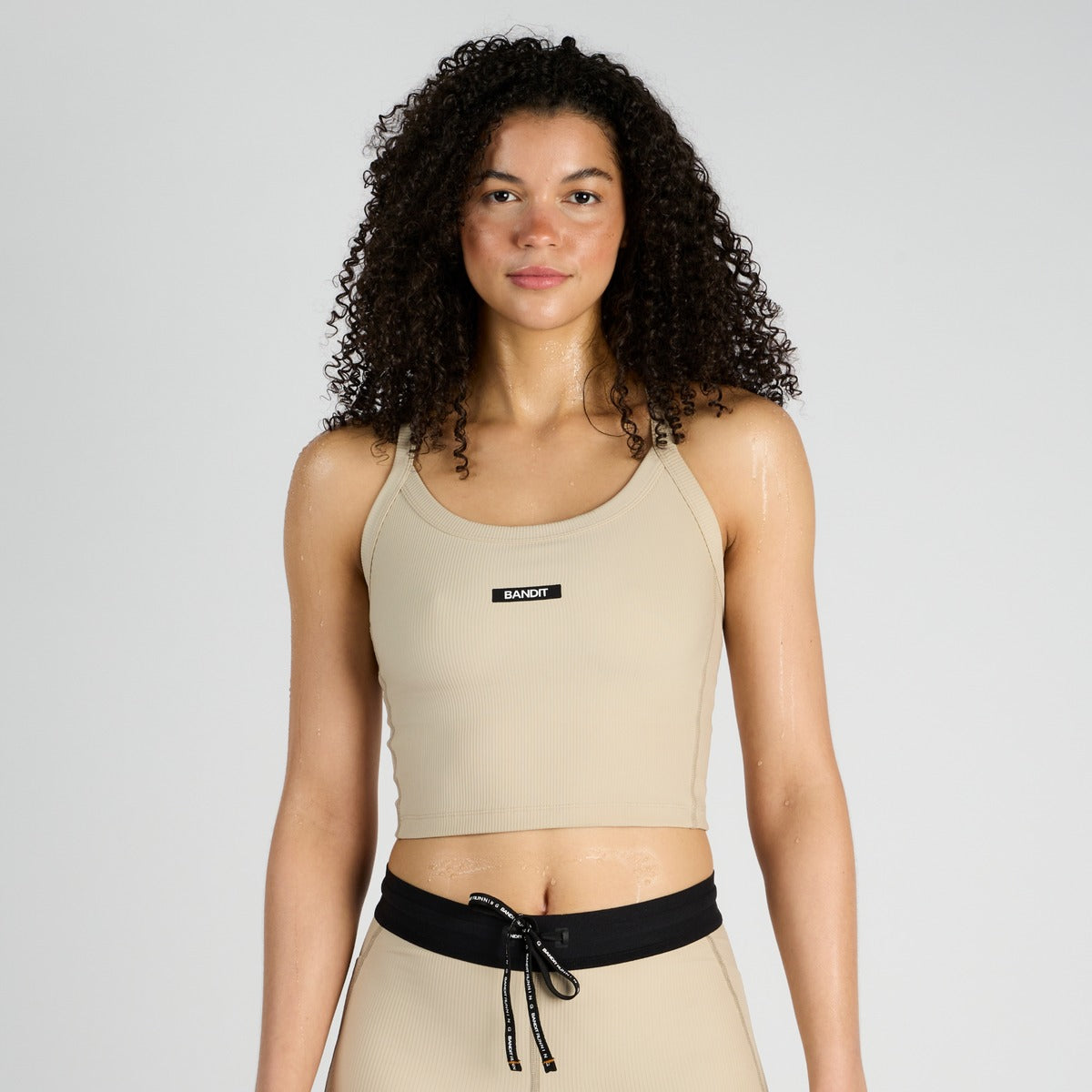 bandit-cadence-scoop-neck-race-crop-sand