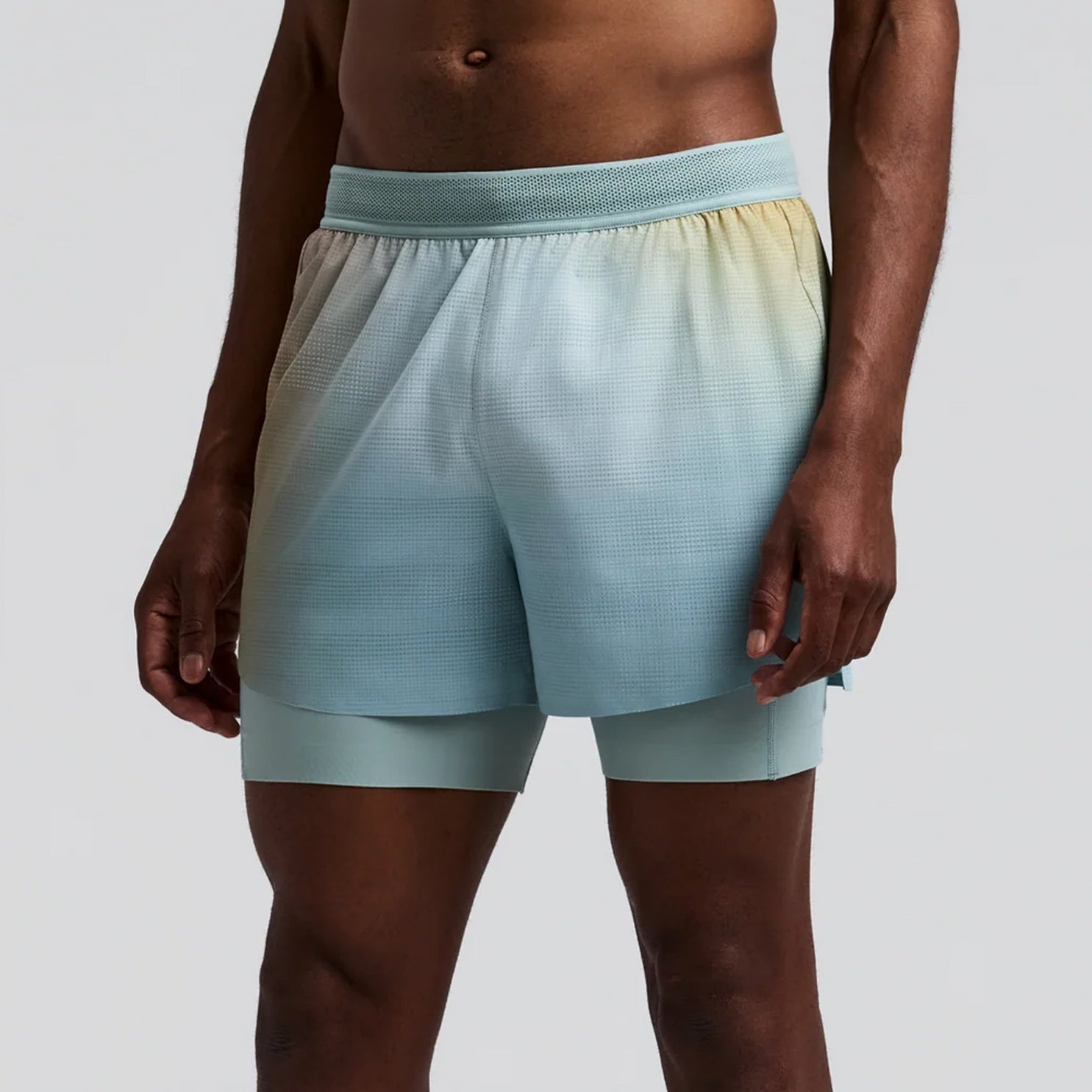 bandit-running-coolgrid™-2-in-1-run-short-lagoon-multi