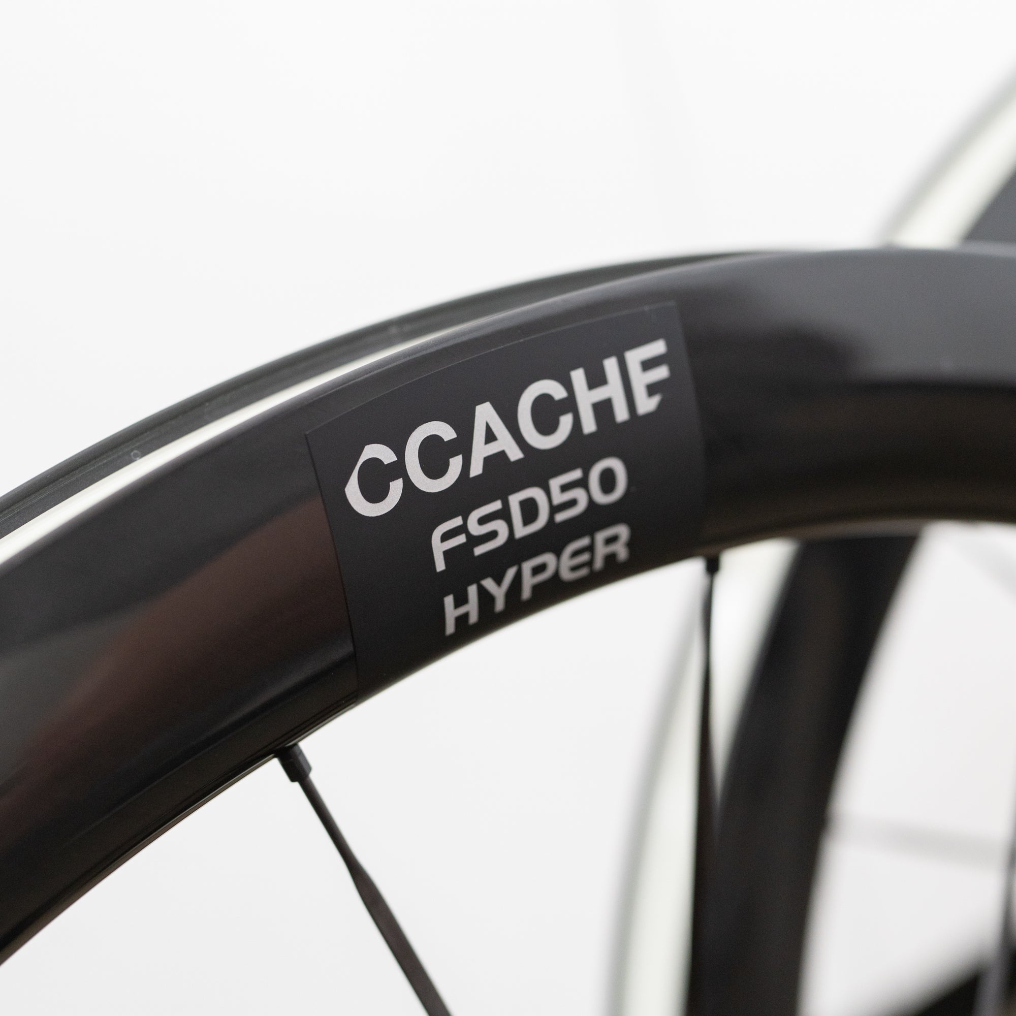 ccache-fsd50-hyper-carbon-spoke-disc-wheelset-decal