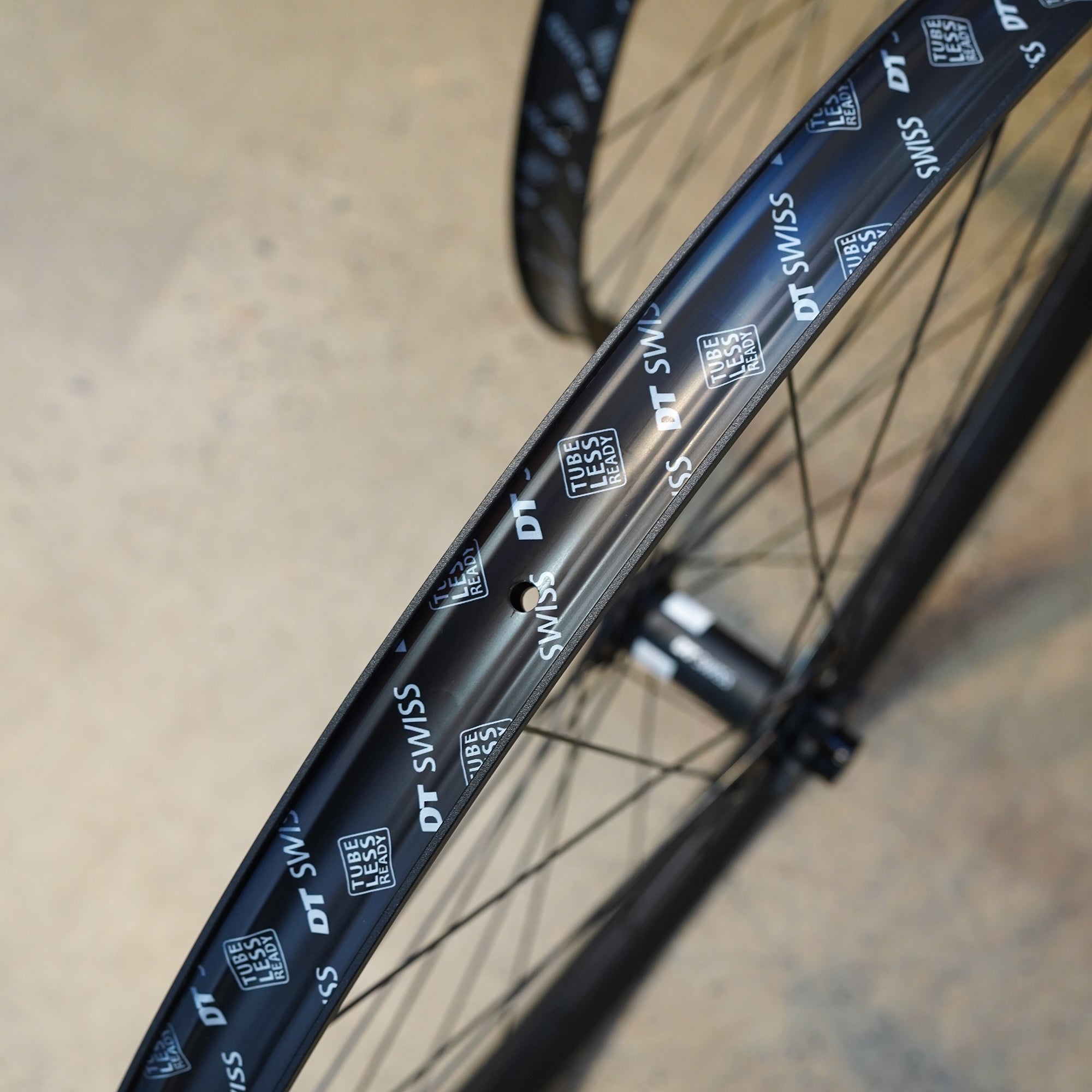 CCACHE x DT Swiss FR541 + 350 Custom Wheelset
